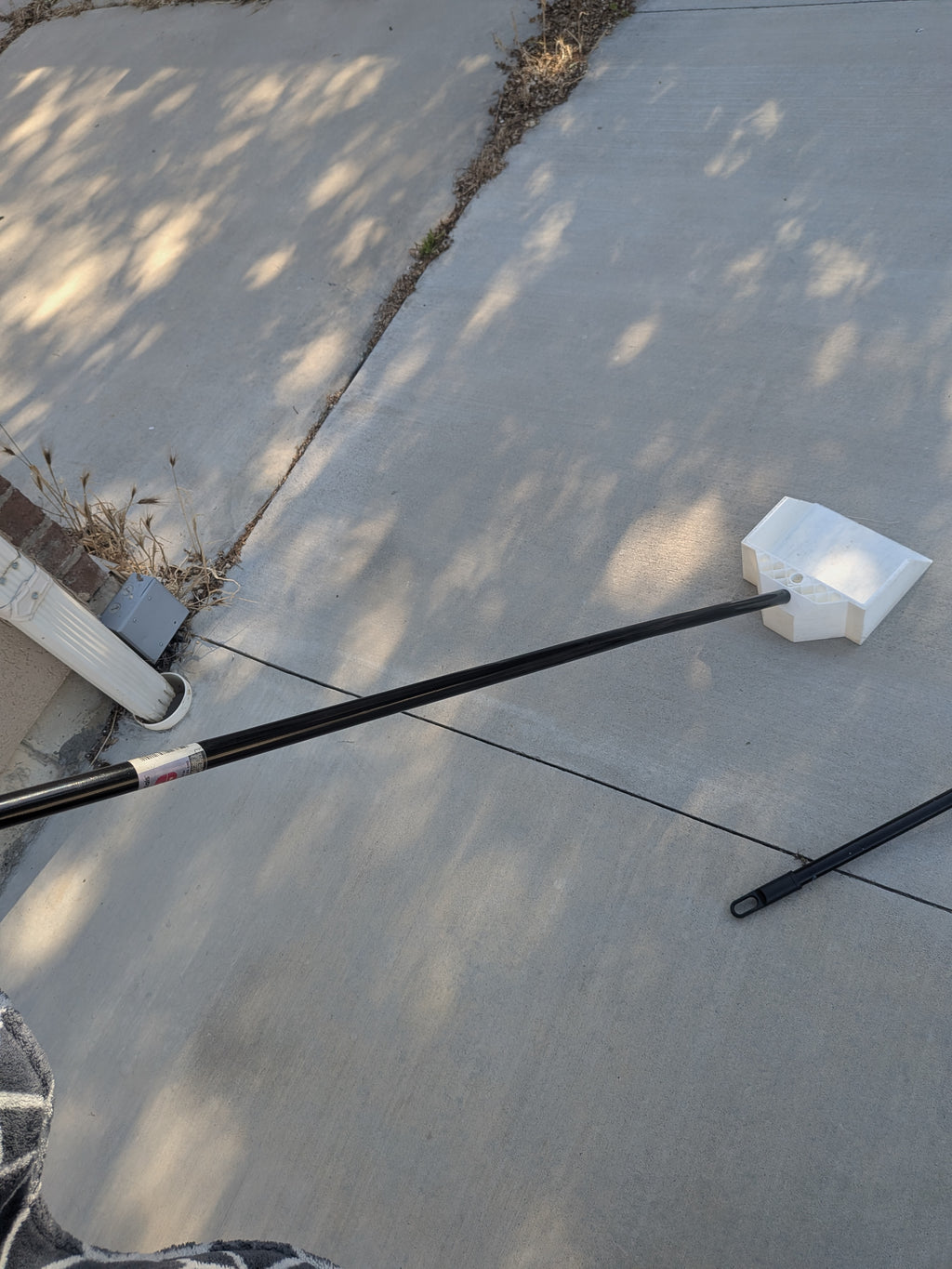 Standing Pooper Scooper (dust pan and broom)