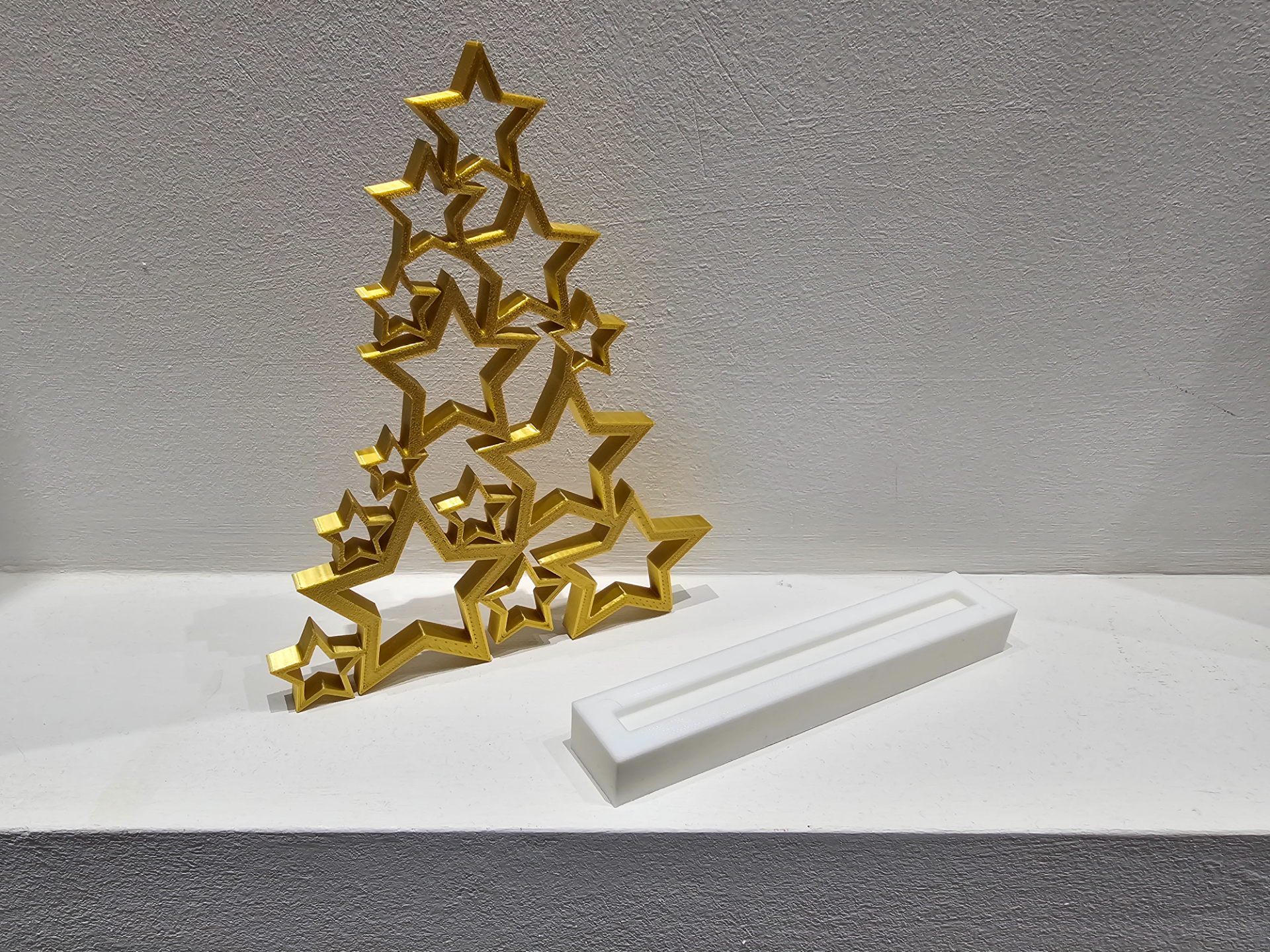Christmas tree of stars