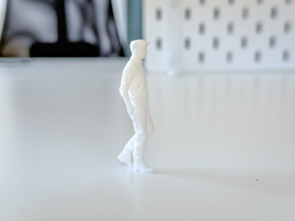 Miniature Man/Worker for your Diorama