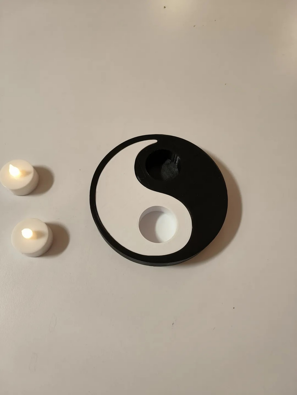 Yin Yang tea light