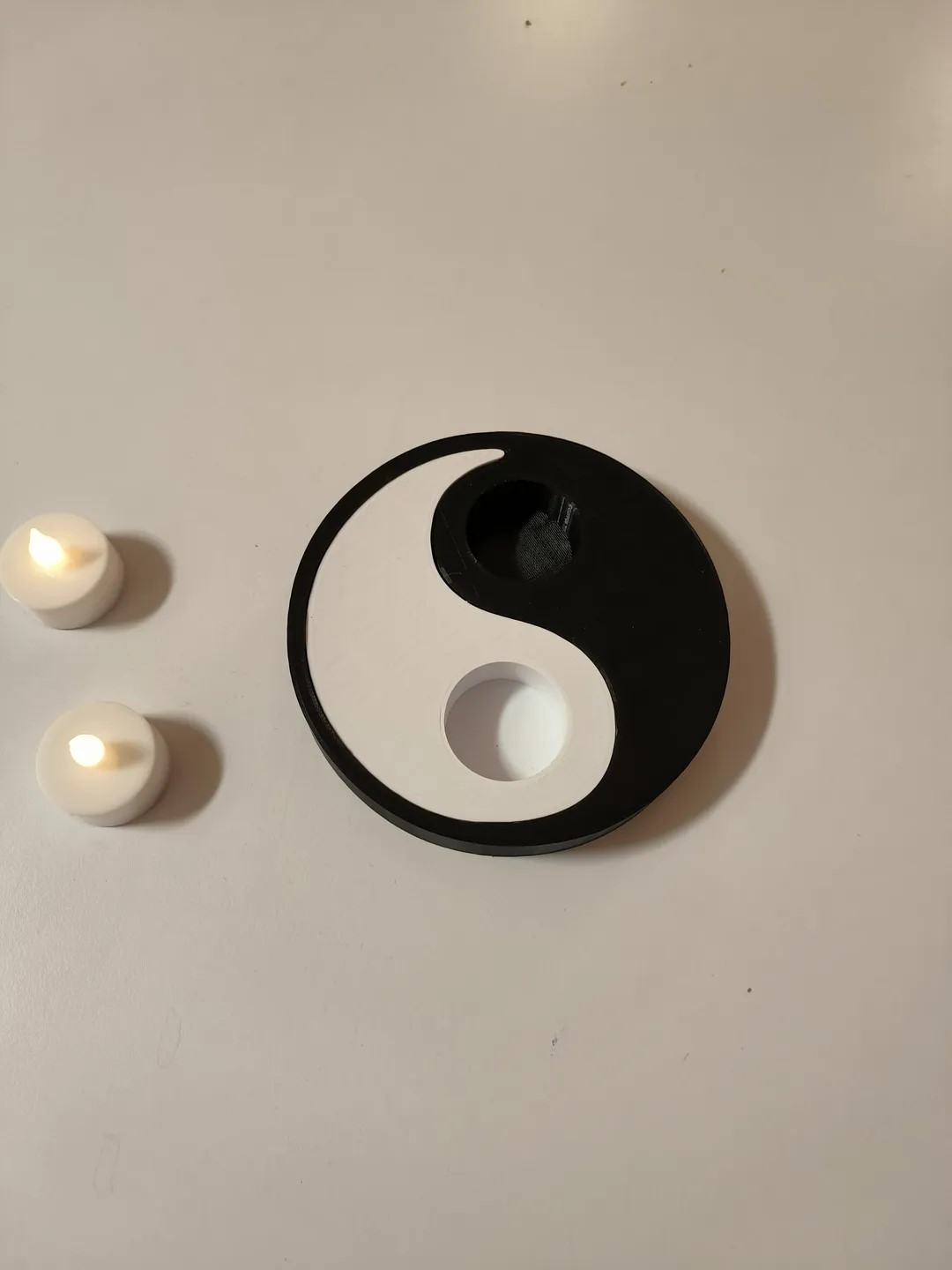 Yin Yang tea light