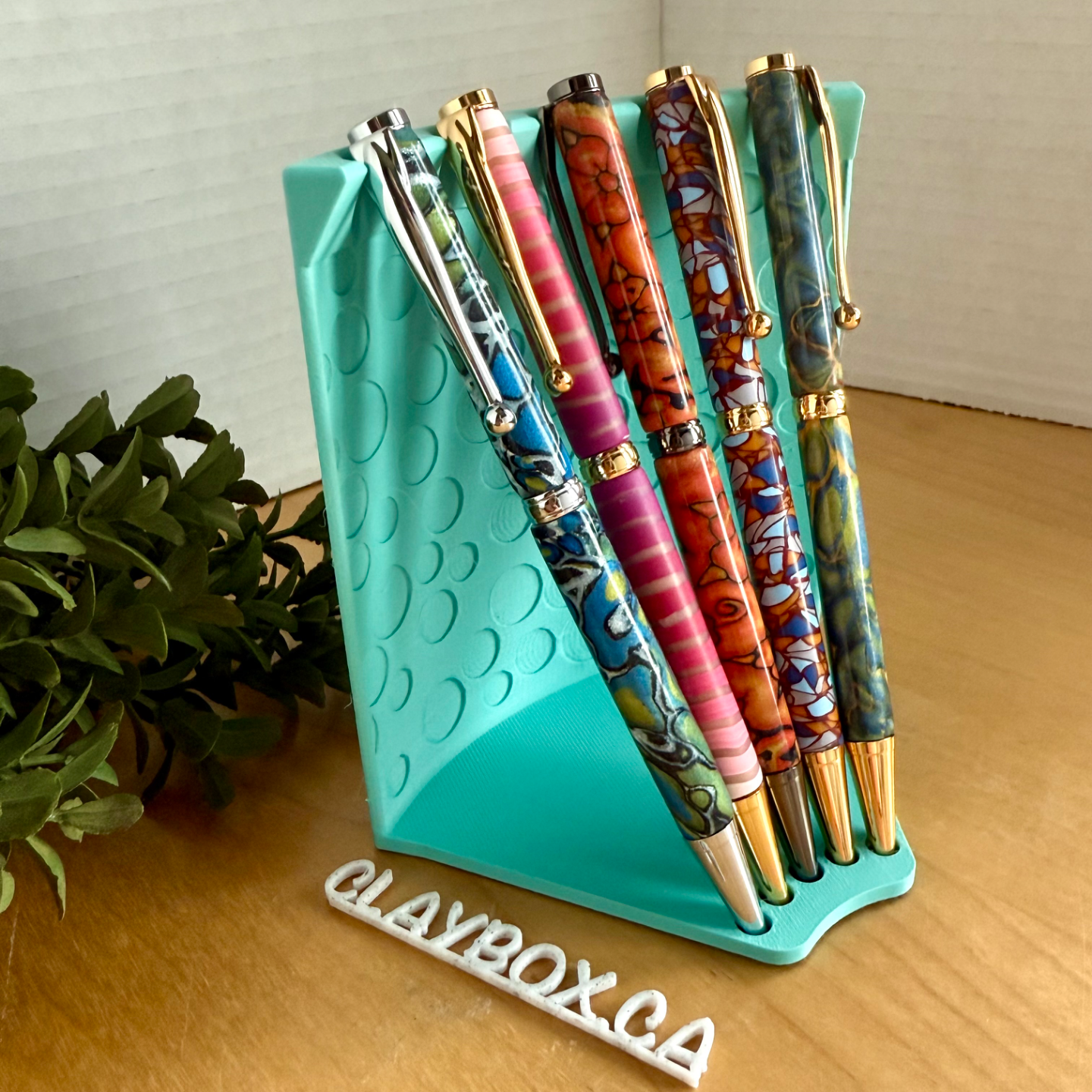 Pen display stands