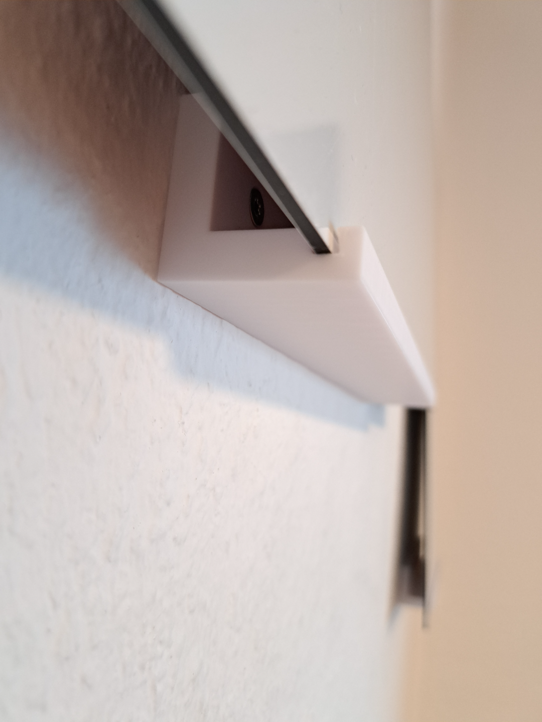 Picture Shelf / Bilderregal