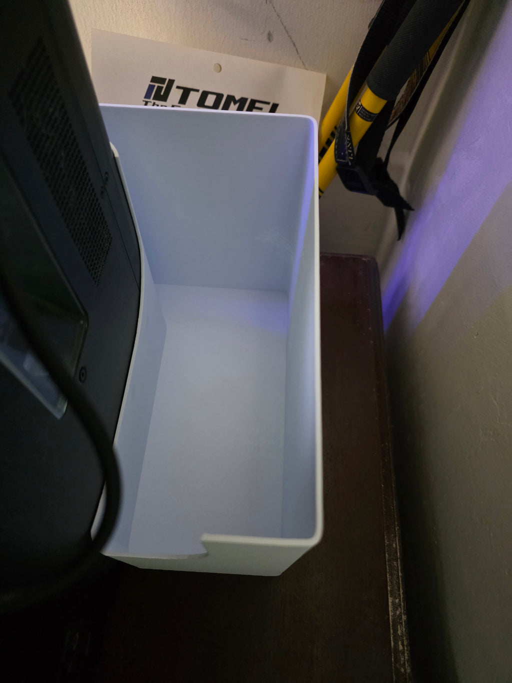 P1S poop bin with magnets