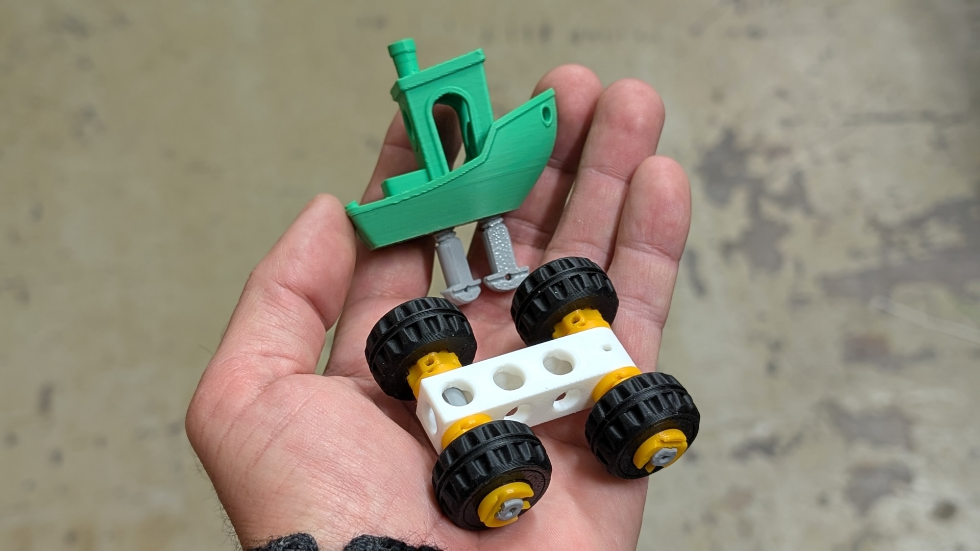 STEMFIE BenchyCruiser
