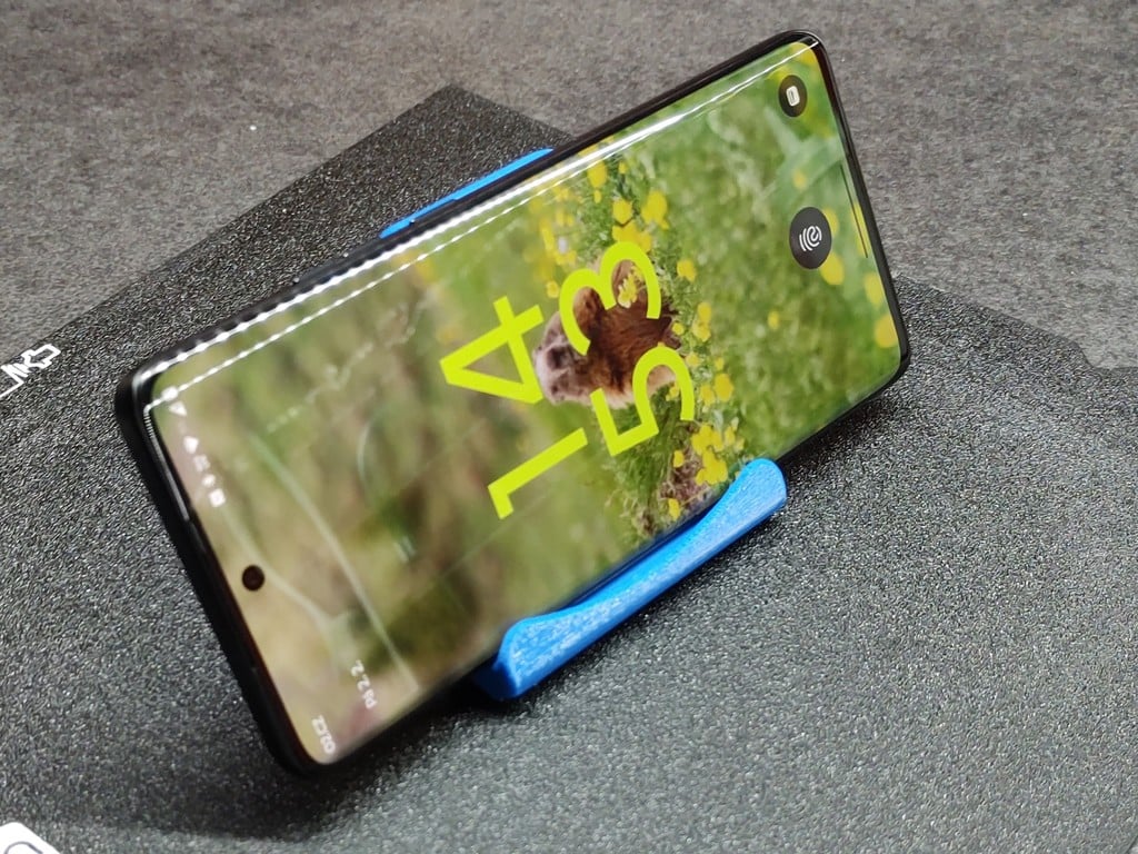 Mobile phone stand