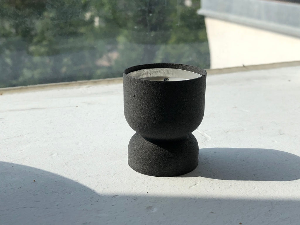 Minimalist Tealight holder