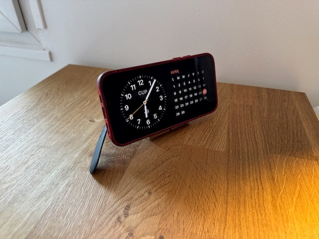 Apple alarm clock iPhone and watch charger