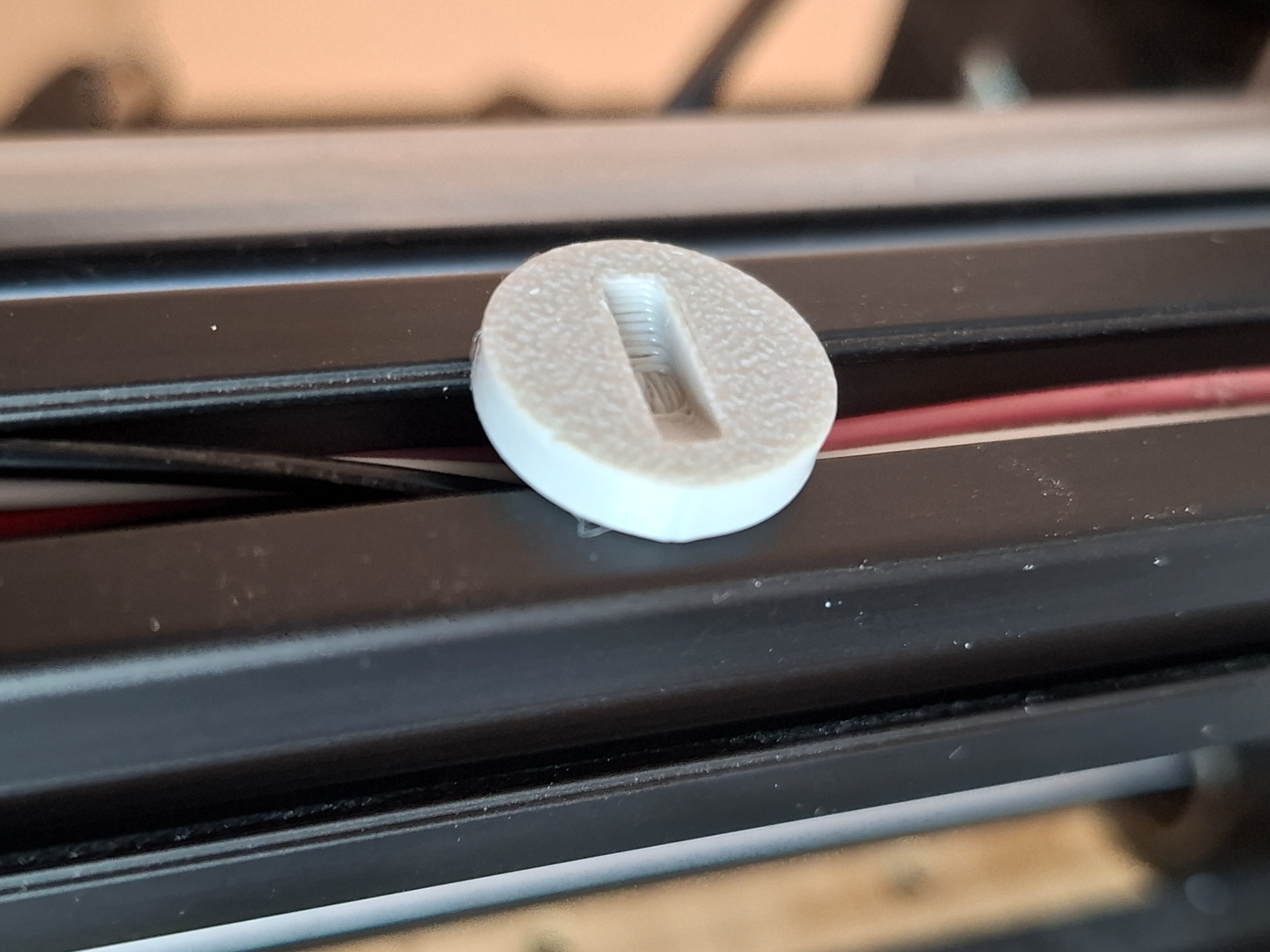 Cable organizer for aluminum extruded profile