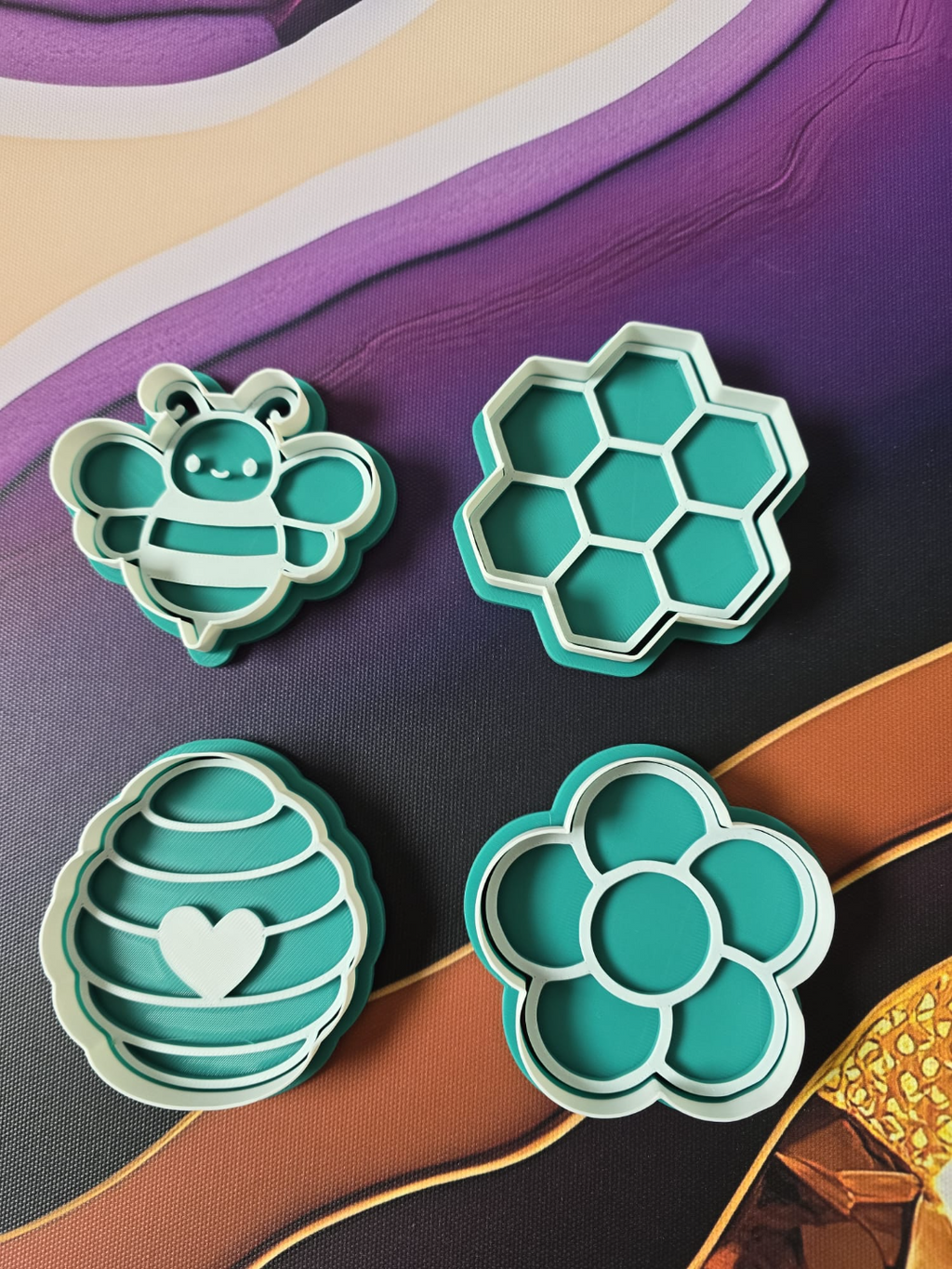 Bee Flower Honeycomb Cookie Cutter Baking Shape