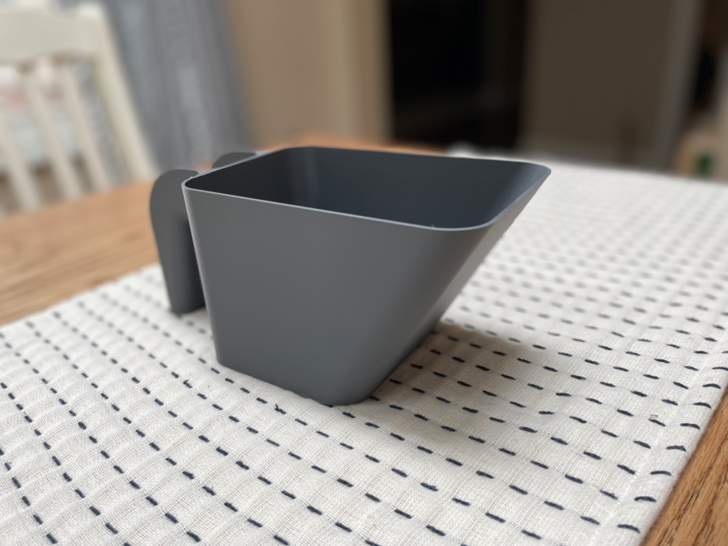 Simple Scooper for Fresh Cat Litter or Pet Food