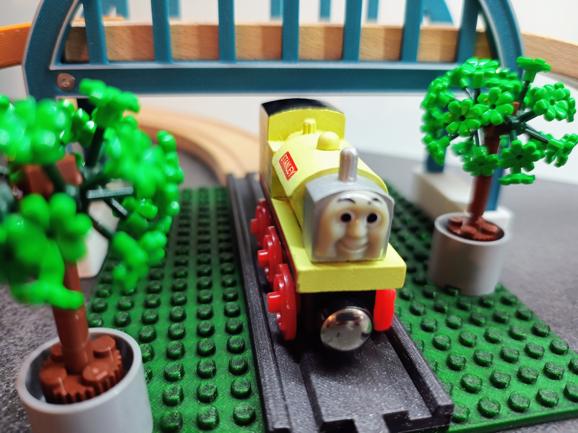 Railway bridge (wooden rails)