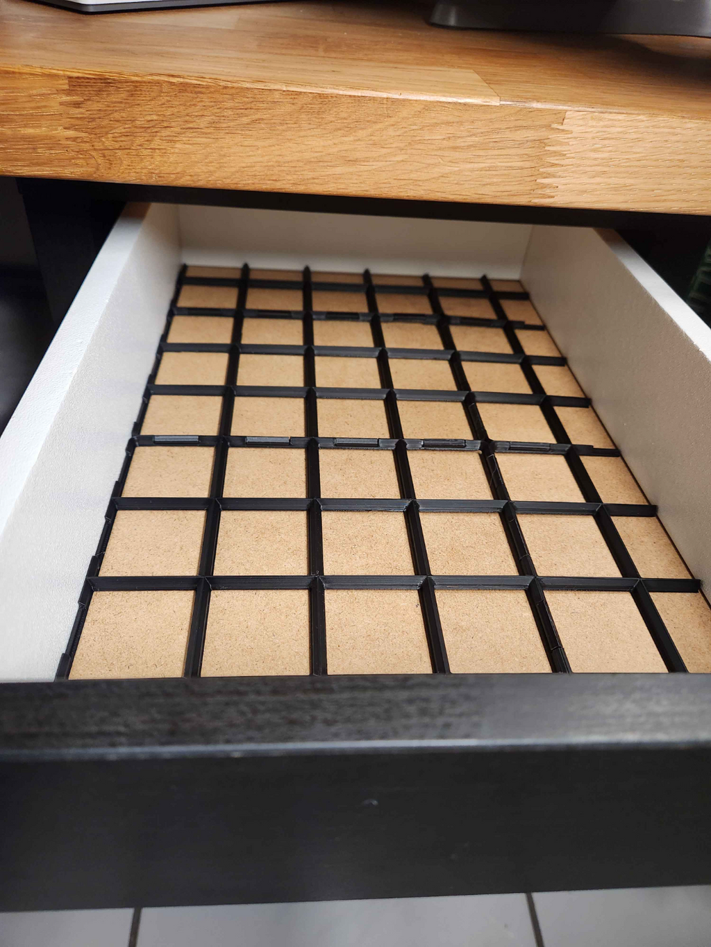Gridfinity Baseplate for Ikea Micke Top Drawer