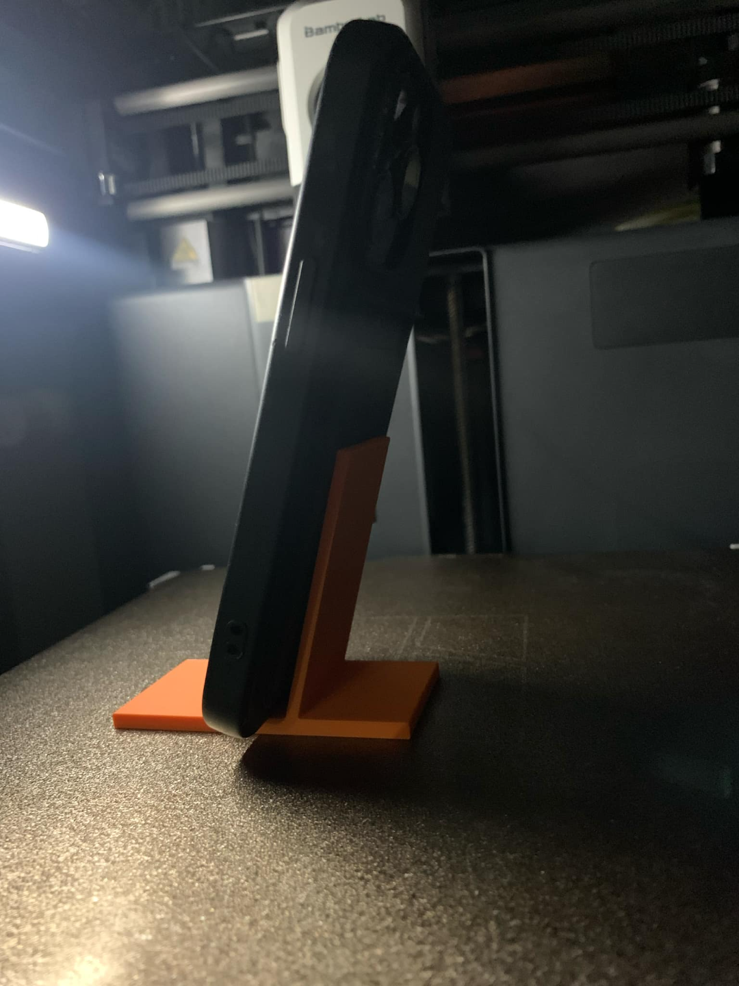 Simple phone stand, no supports, fast print