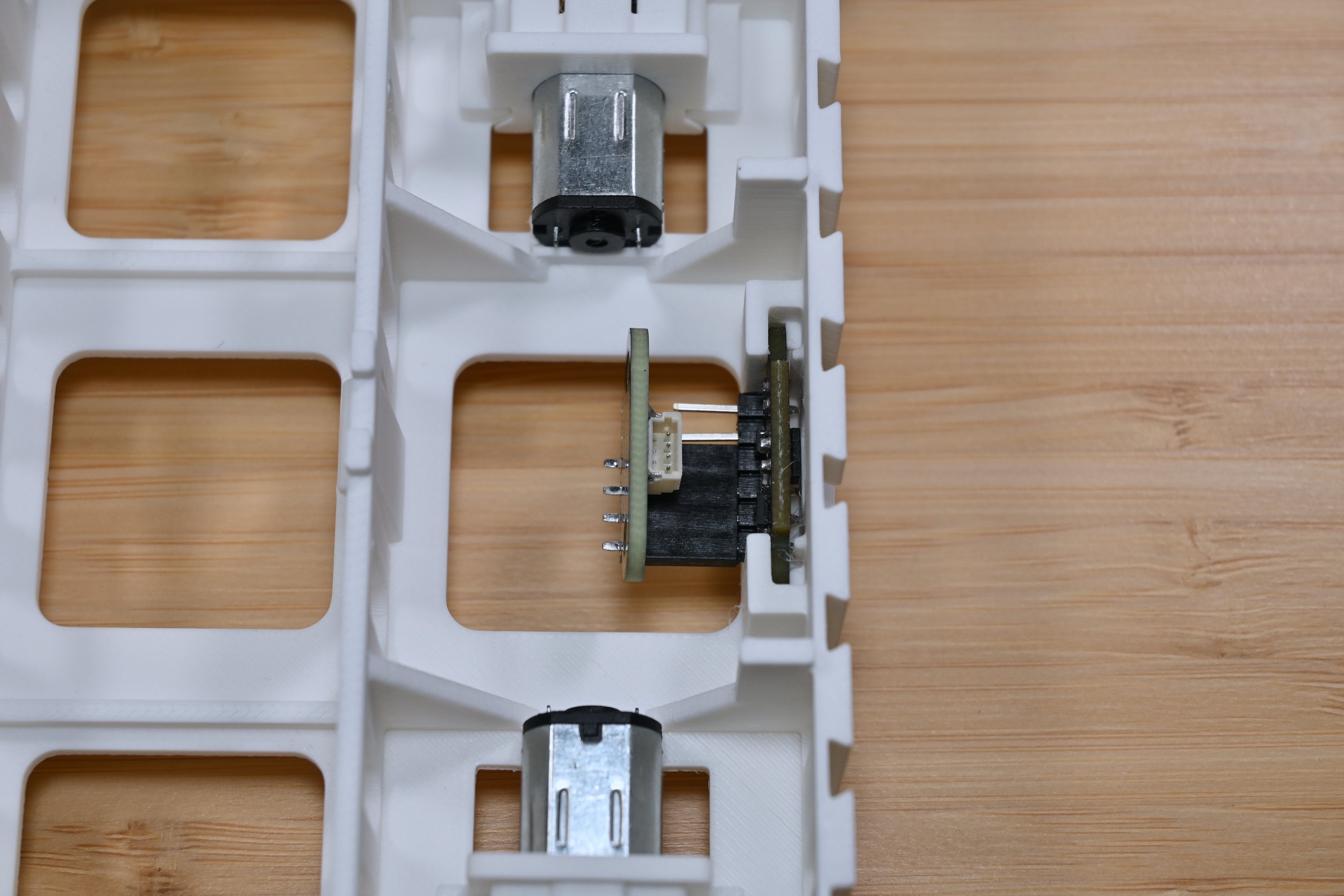 BEAPER Bot robot chassis with ToF mount - FWD