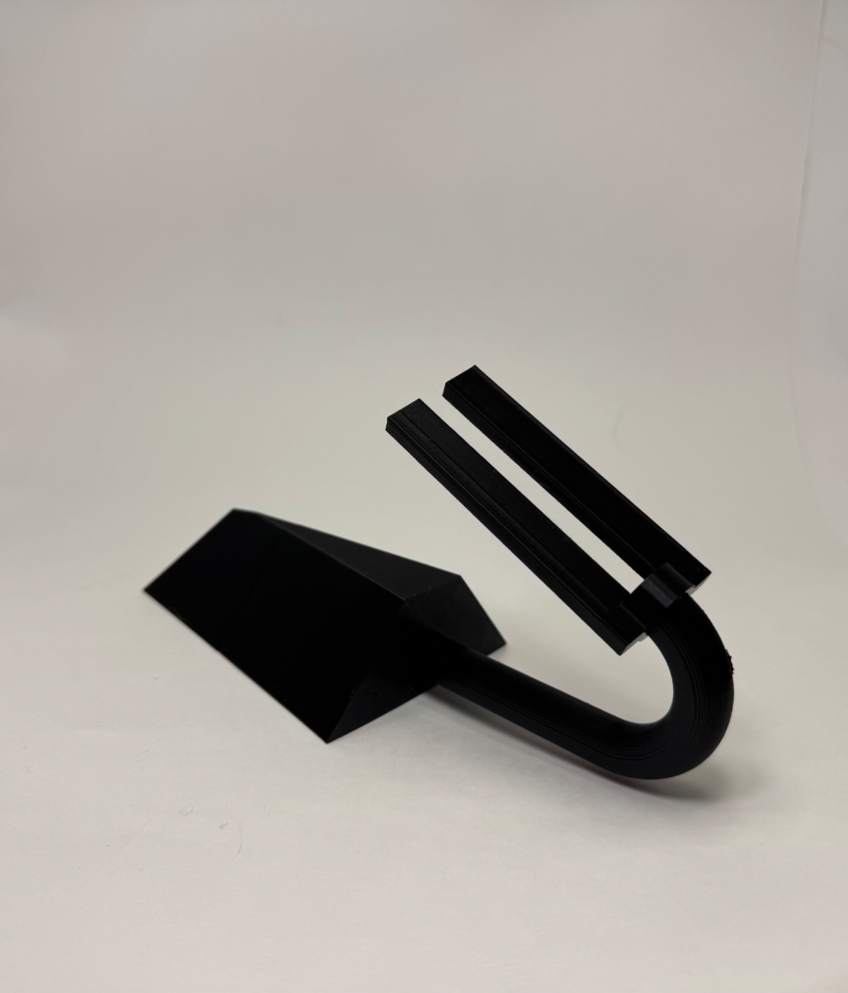 F22 with Removable Stand
