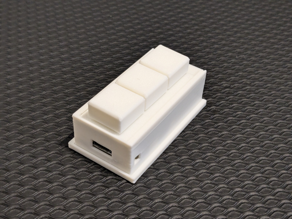 ESP8266 D1 Mini 3-Button Case (plus USB)