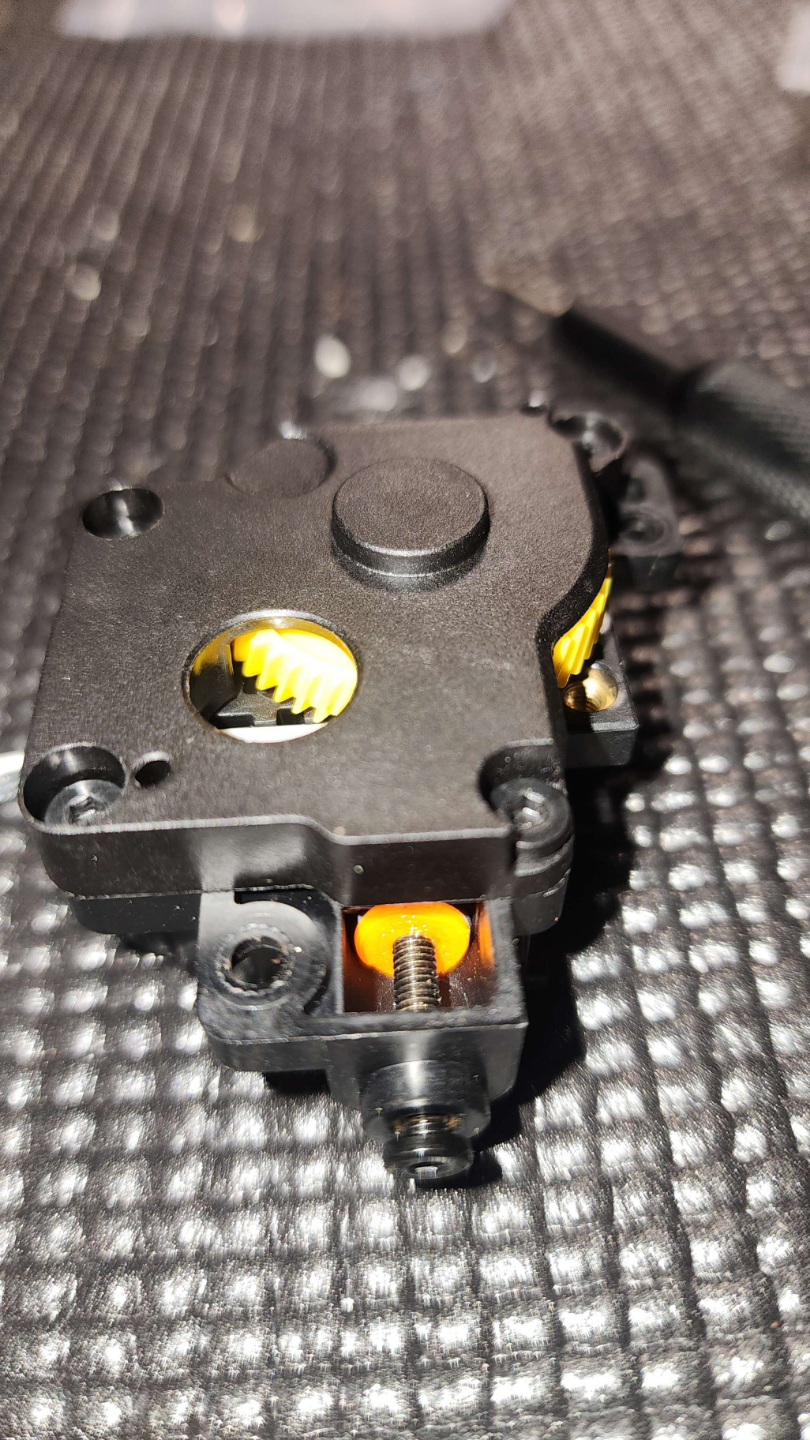 Extruder spring tension plate temp fix
