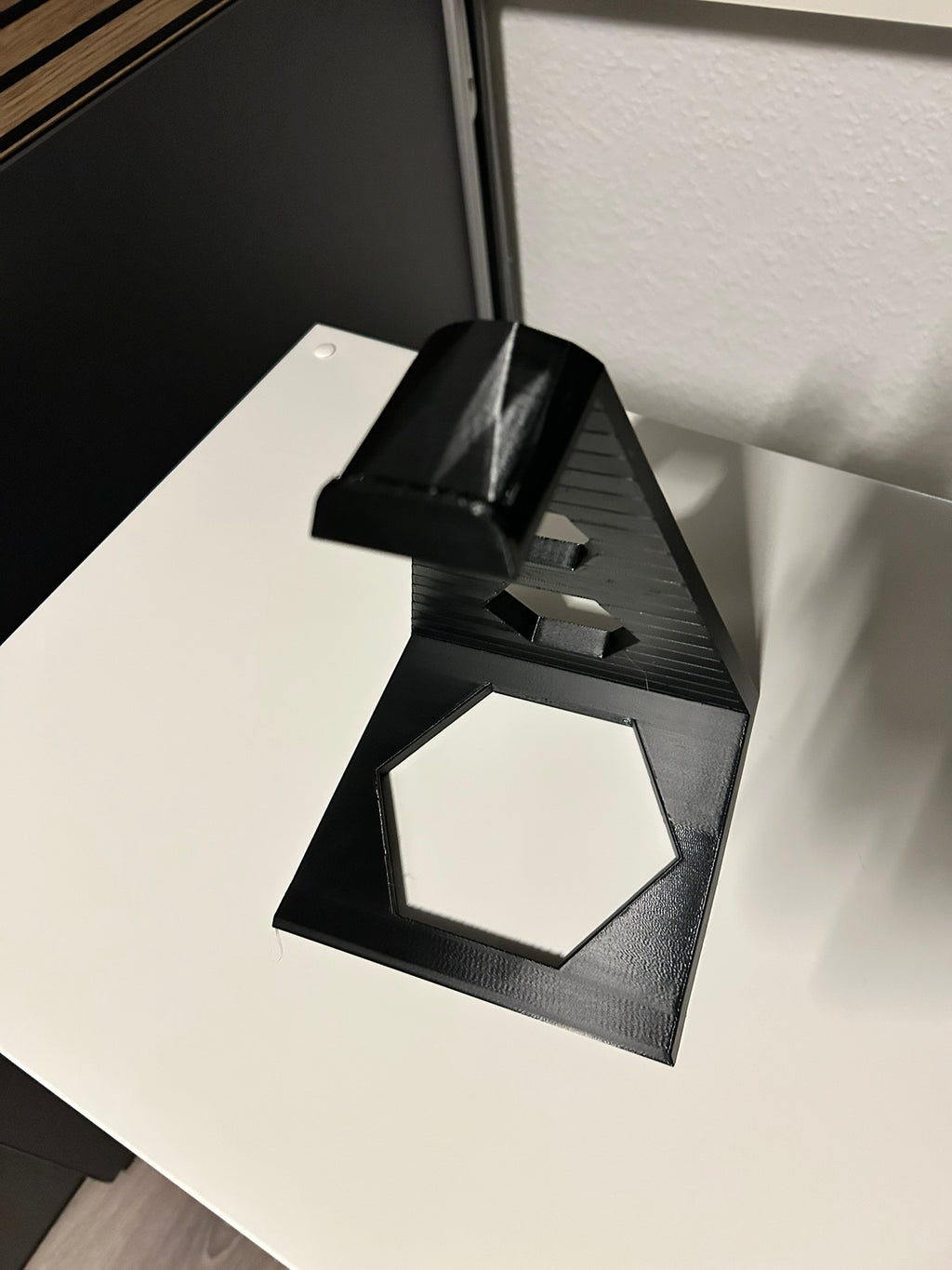 Hexagon Kopfhörer-Halterung