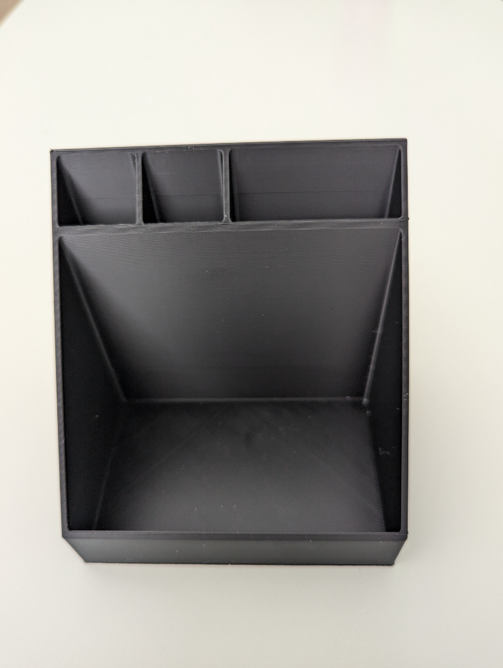 Desk organizer