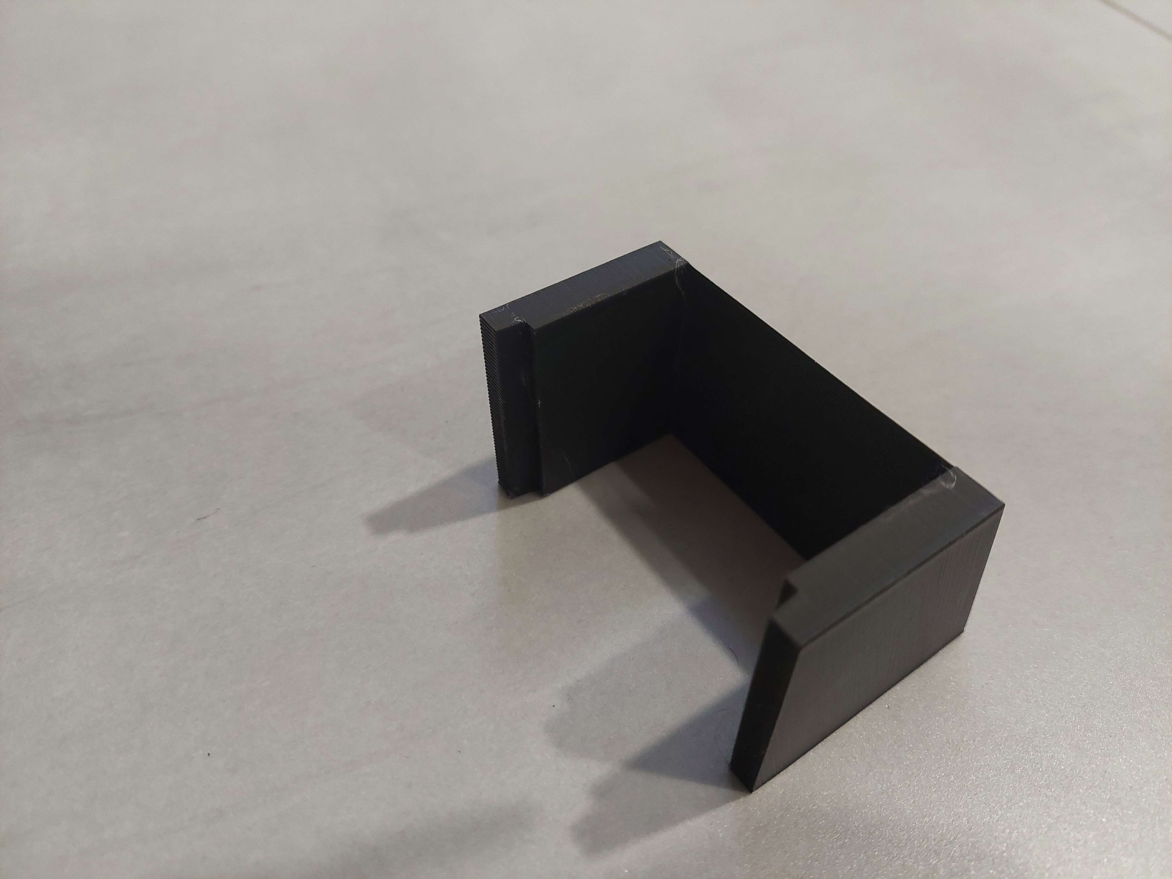 knife sharpener with multiple edge alignments