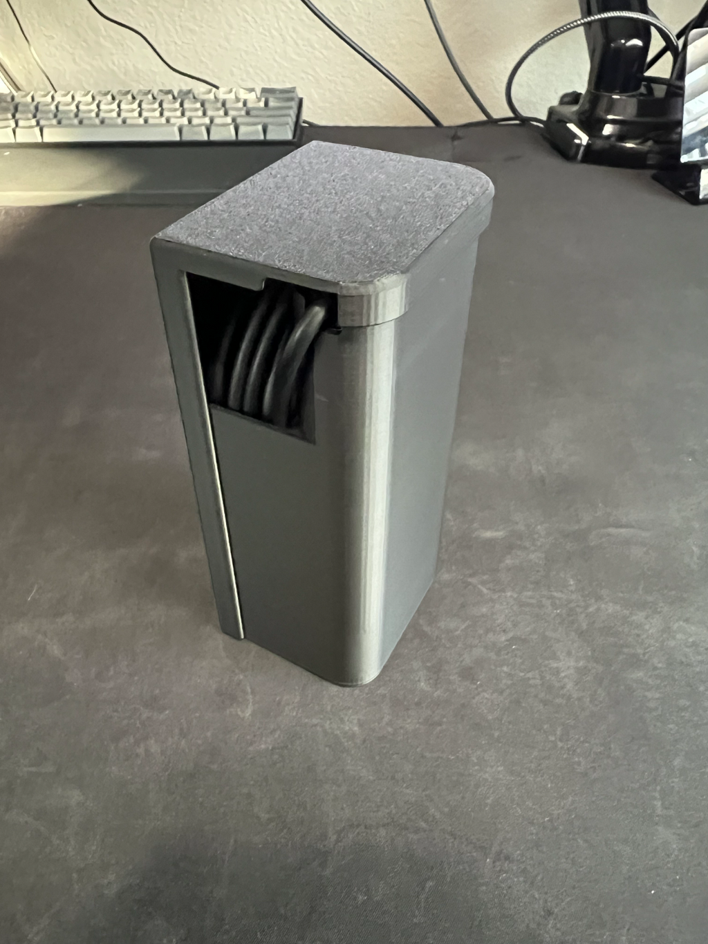 Dell 130W Laptop Charger Case (Model HA130PM170)