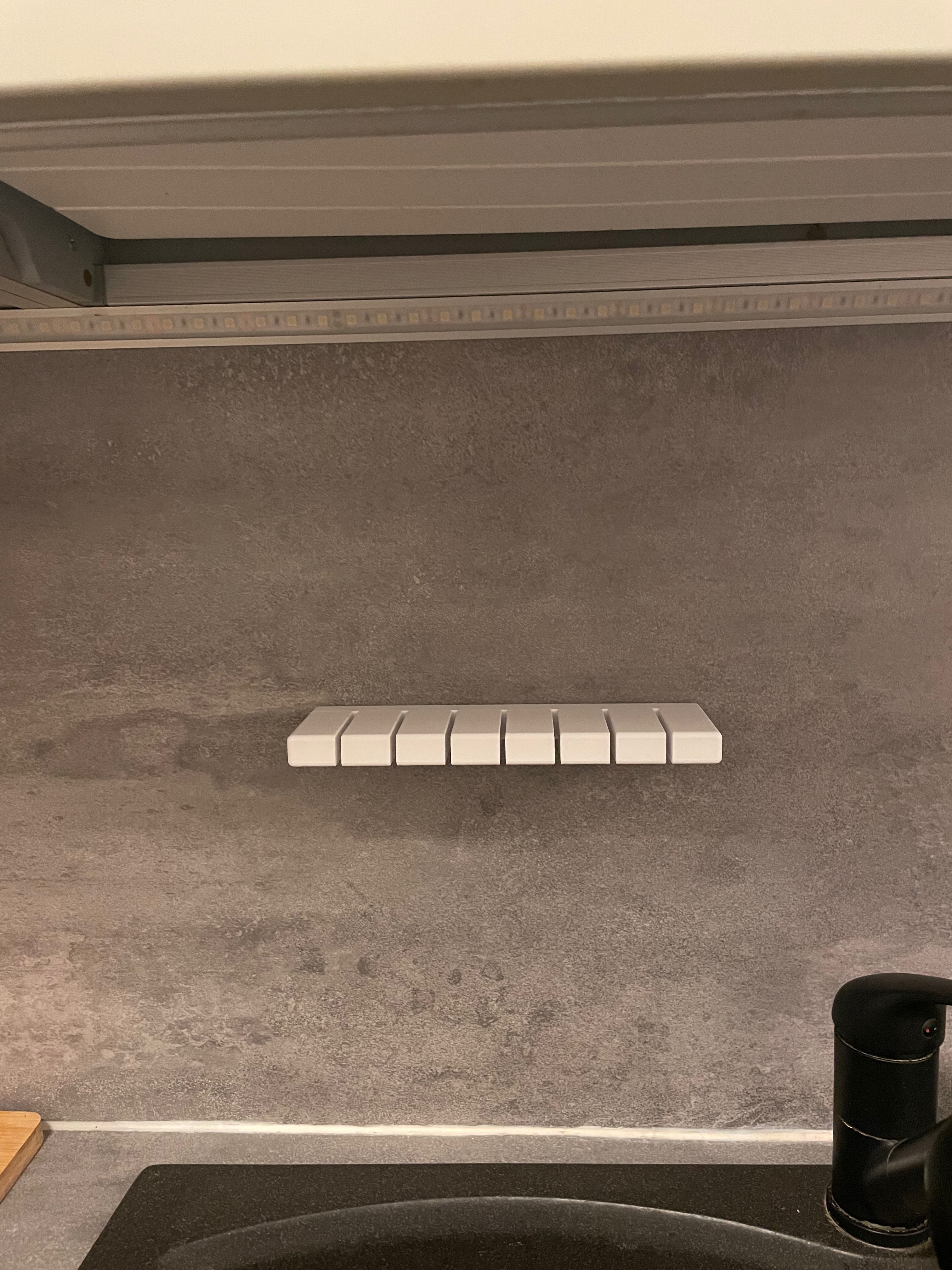 [Customizable] Wall knife holder