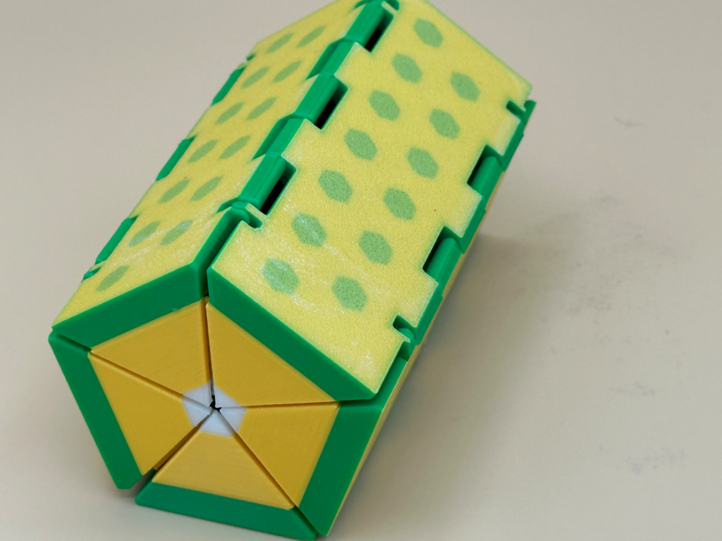 Pentagon-shaped Bit Roll Container: Smart Storage Solution