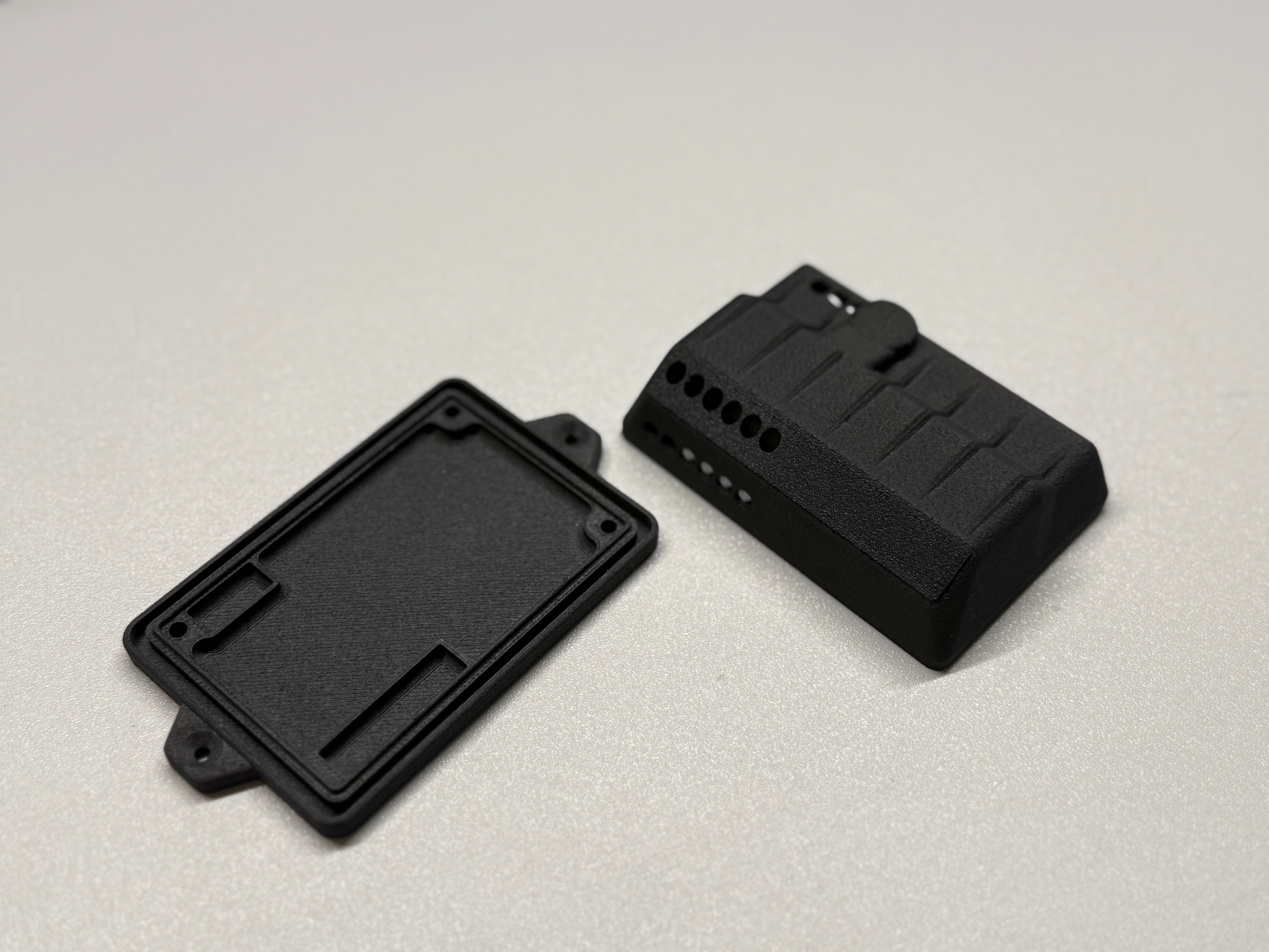 ESP32 Relay X2 with WL101-341 433MHz enclosure