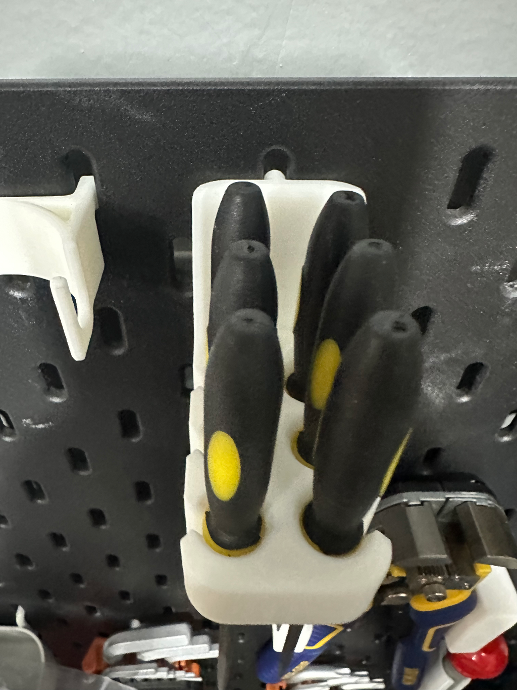 Needle file Holder for IKEA Skadis