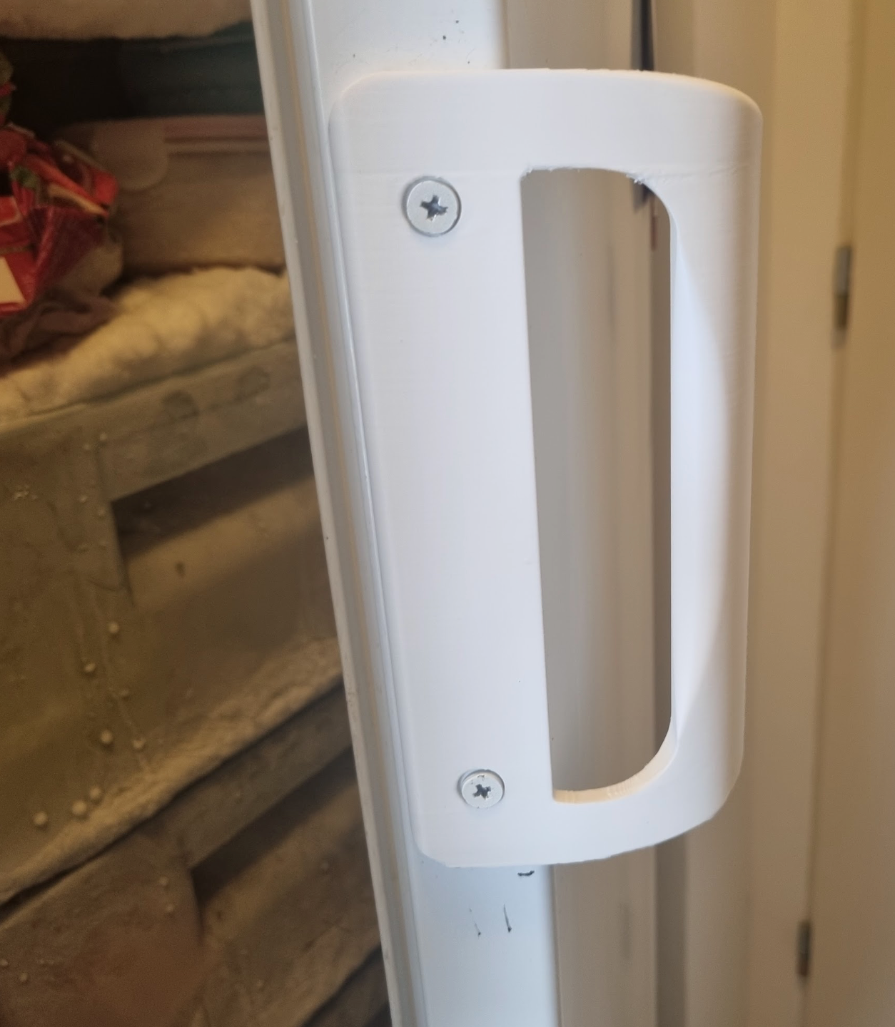 Electrolux Fridge Handle, hole distance 133 mm