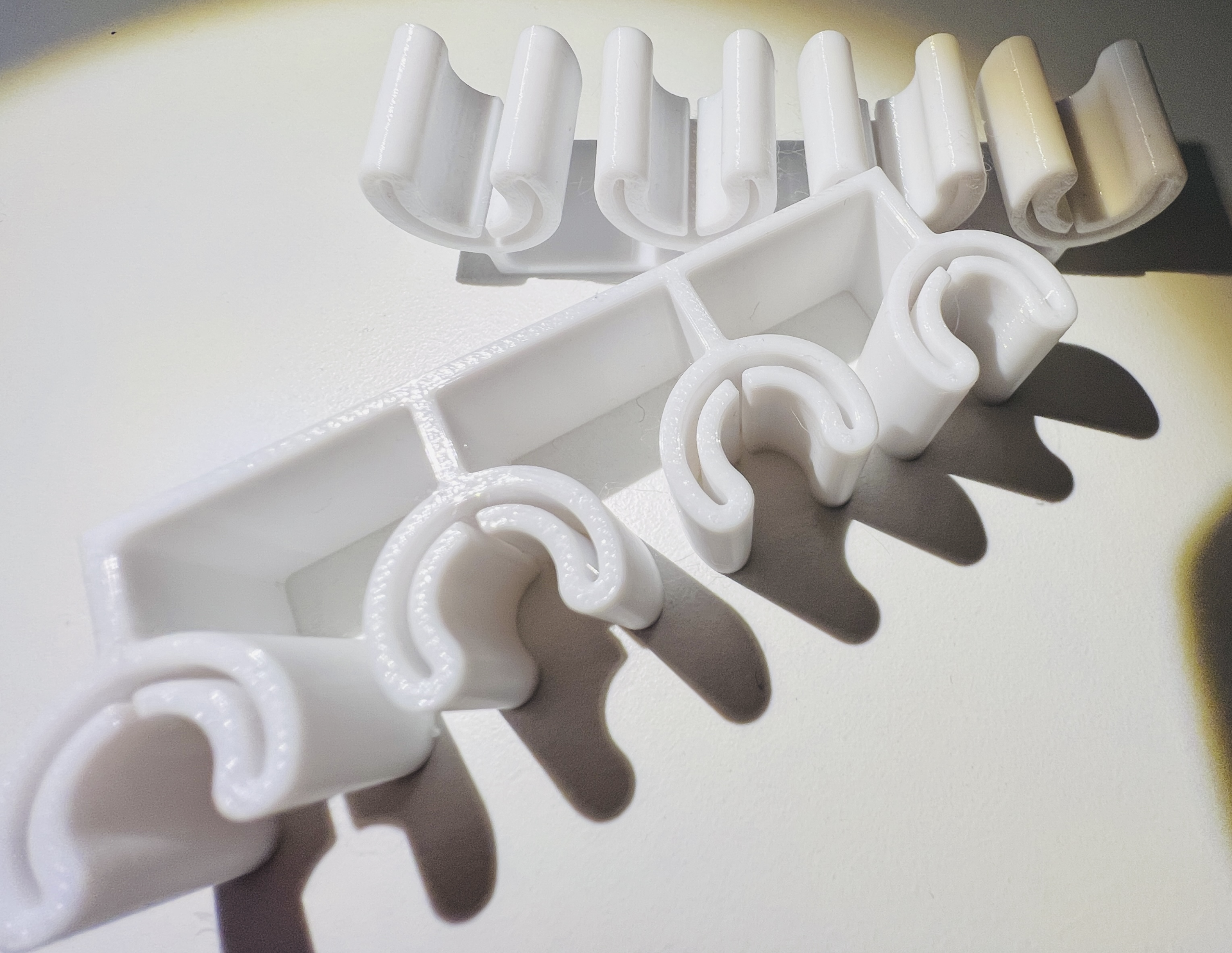 Toothbrush head holder for OralB