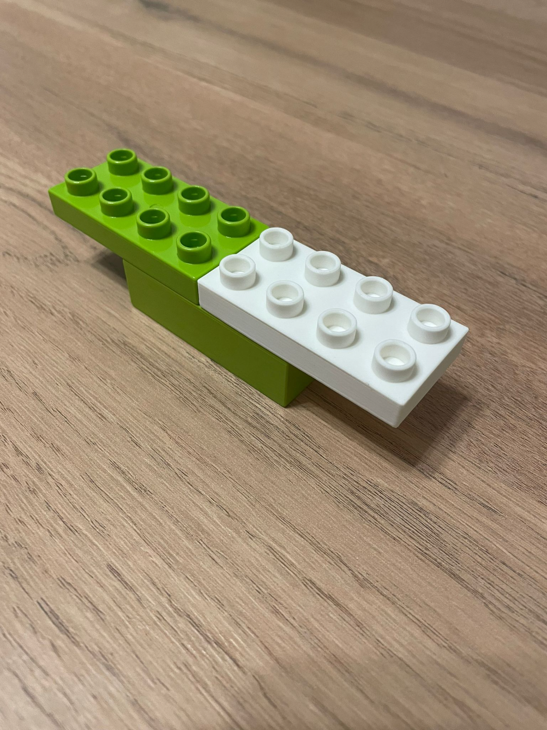 Duplo Half Brick 4x2
