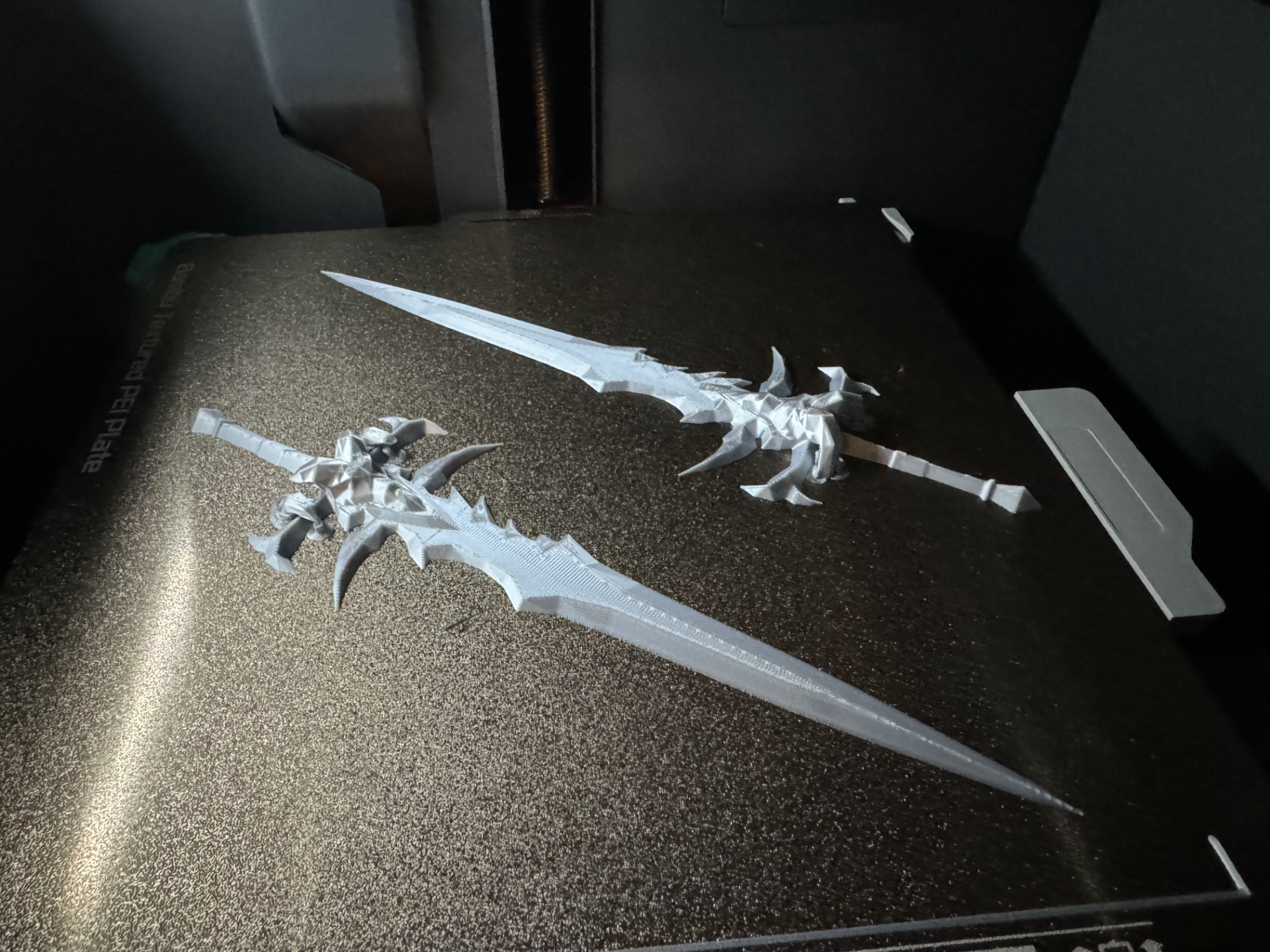 Frostmourne (split for easier printing)