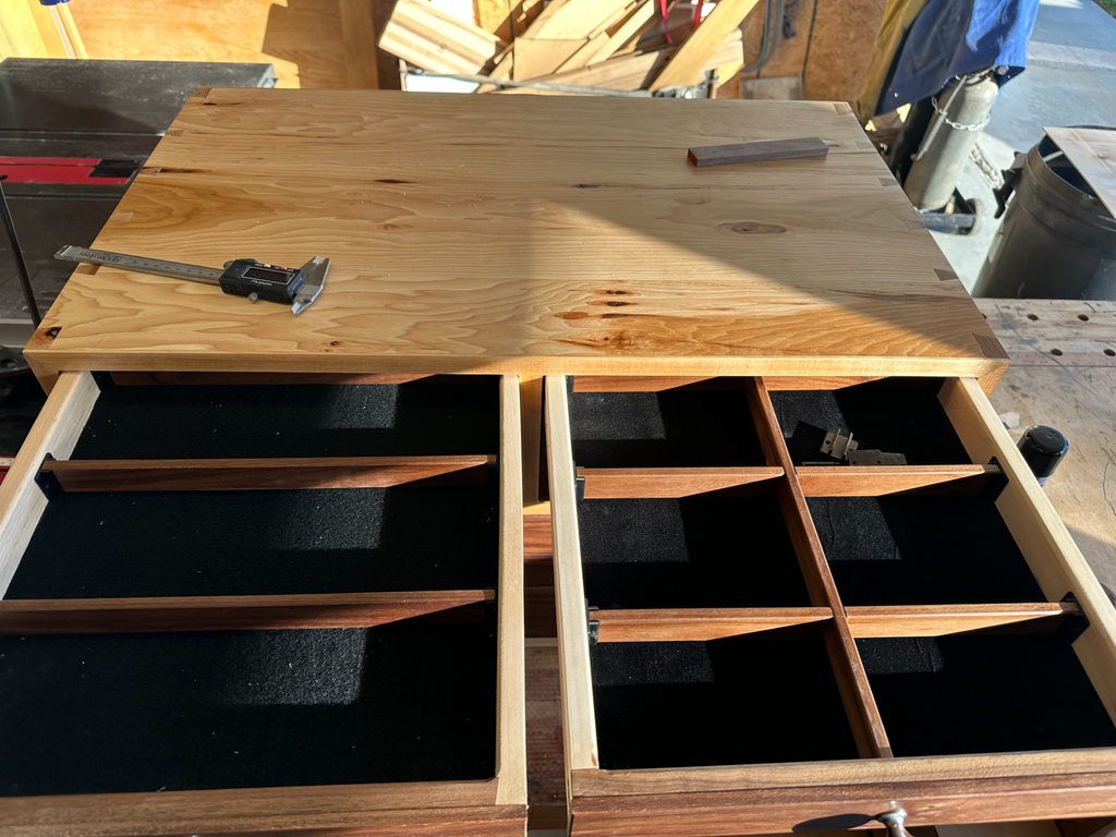 Drawer Separator Ends
