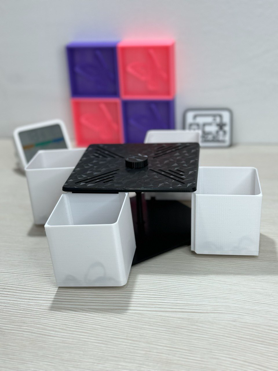 Rotating Organiser