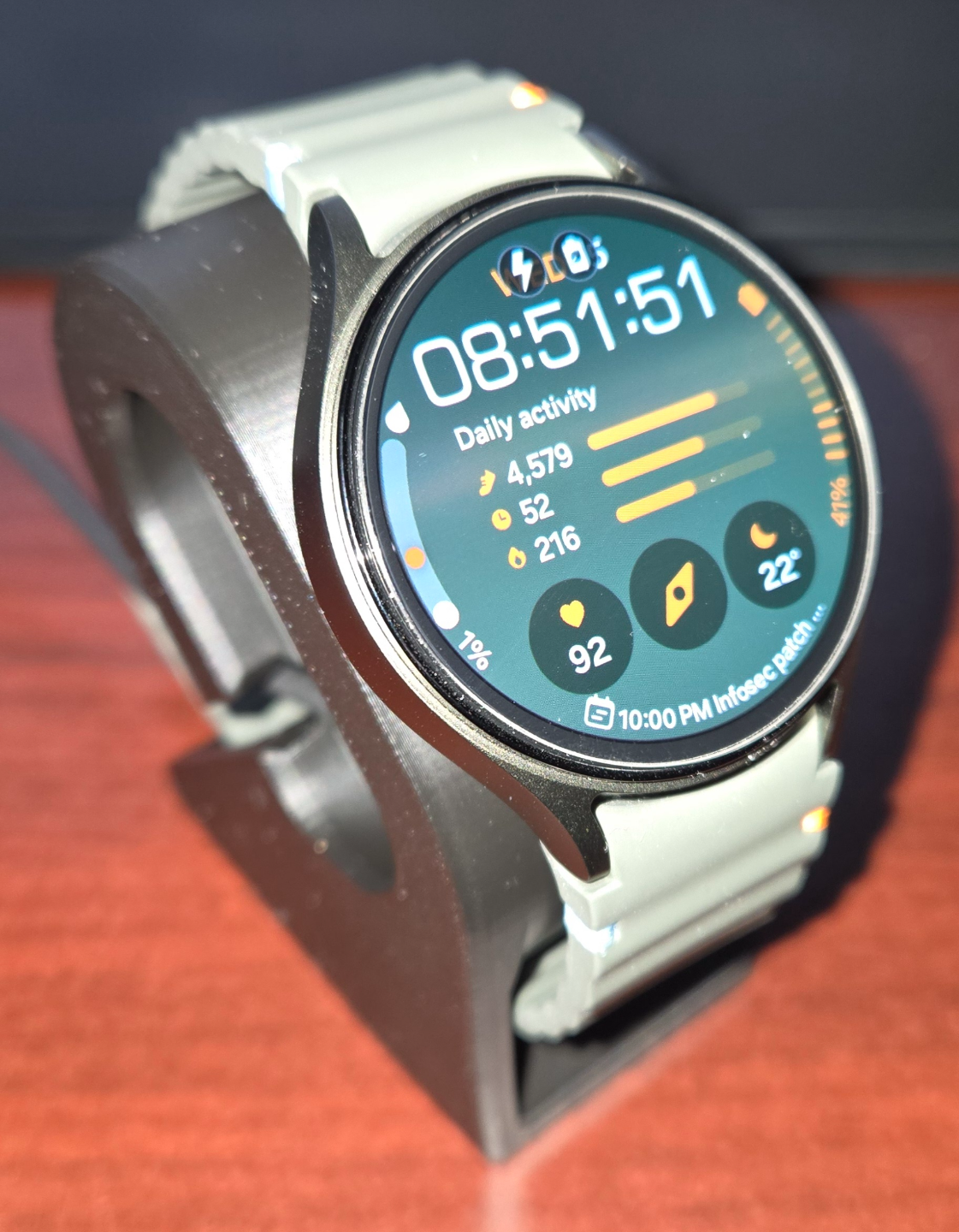 Samsung Galaxy Watch 7 Charging Stand