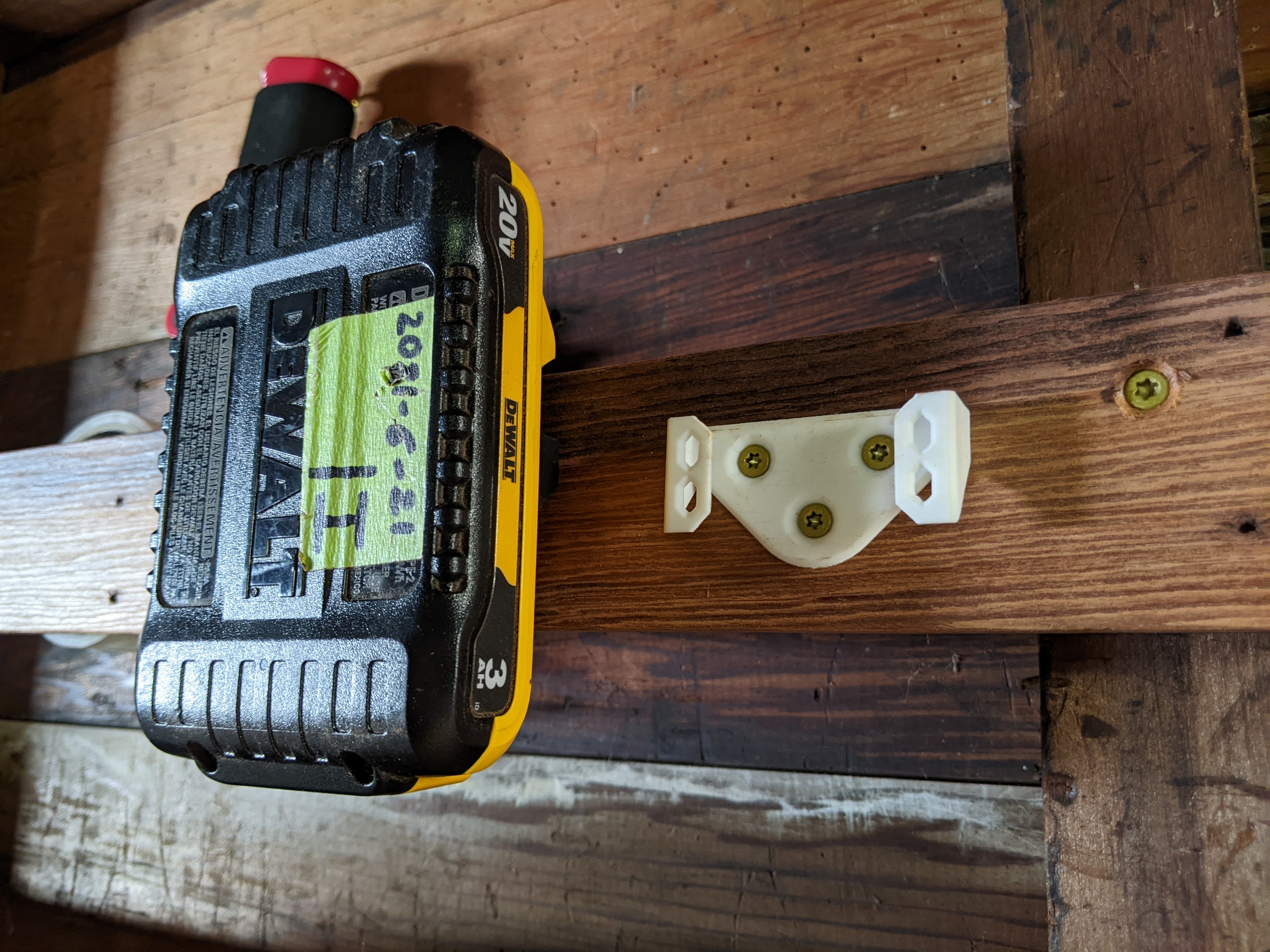 DeWalt Battery Bracket