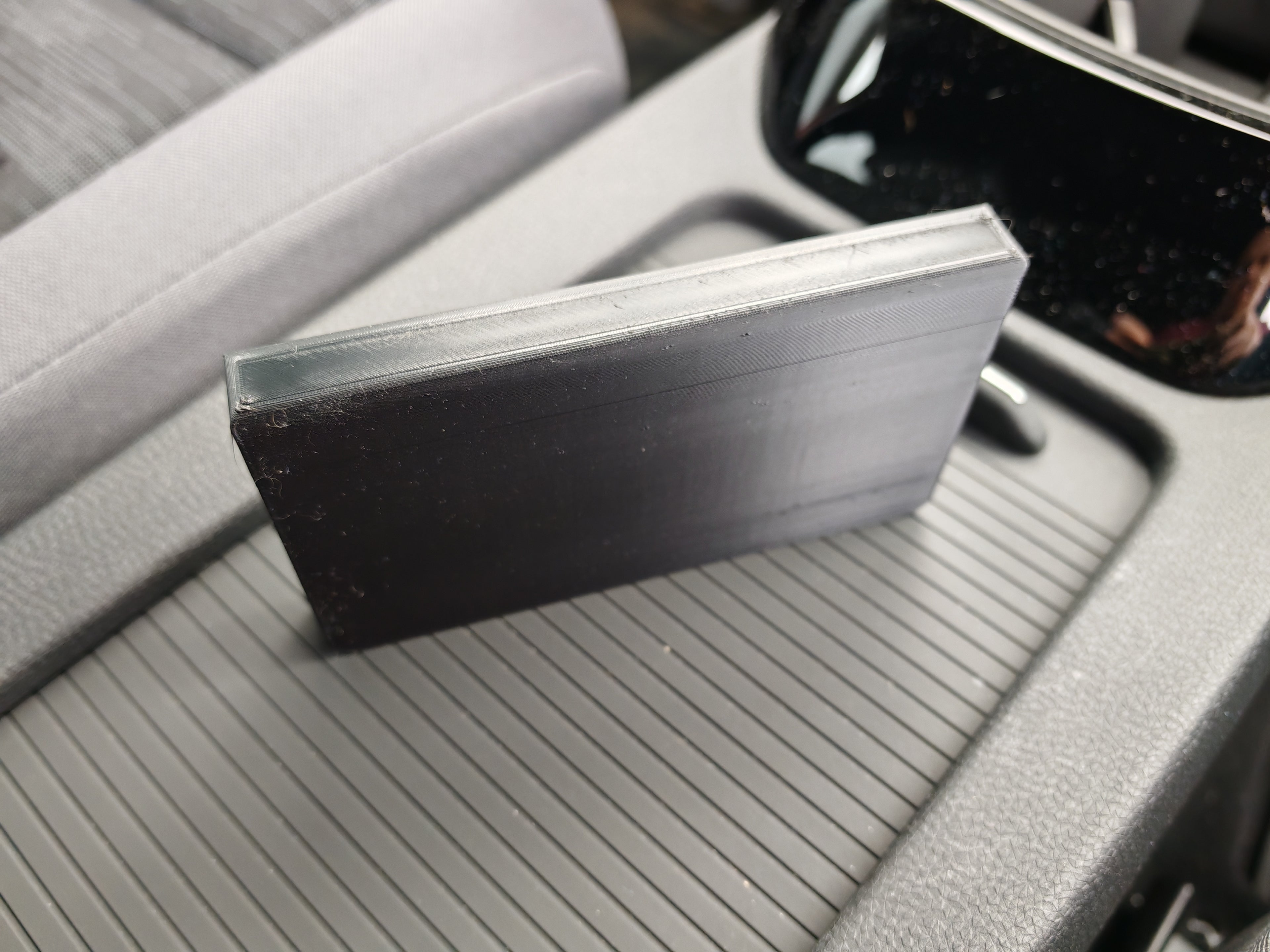 MEB Center Console Divider (ID.3 / ID.4 / ID.5)