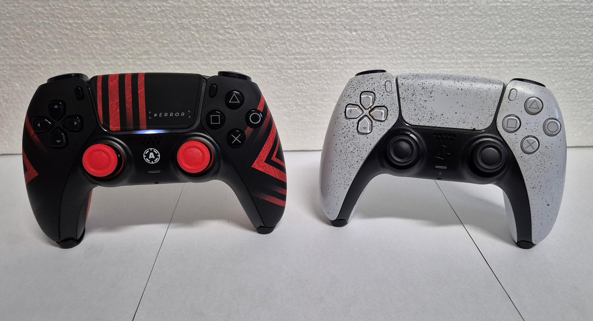 Invisible PS5 Controller Stand / Holder