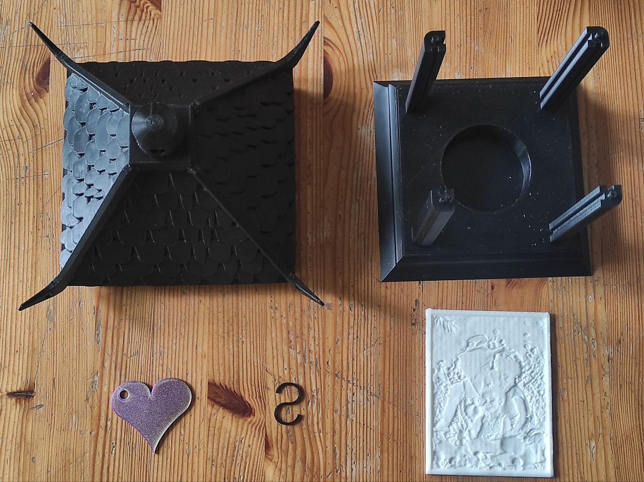 Memory Lantern – An Illuminated Lithophane Holder