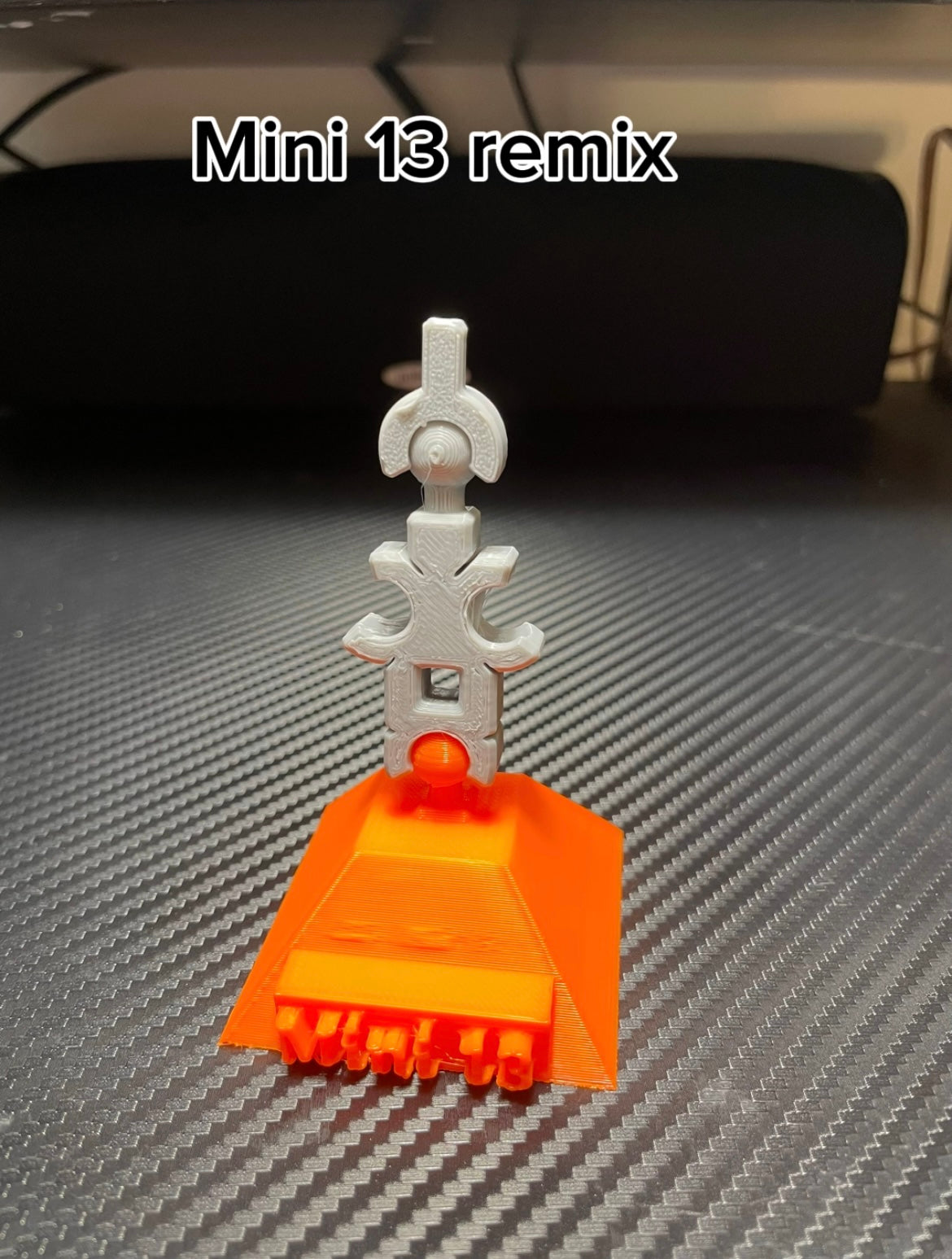 Articulated mini 13 statue multi color