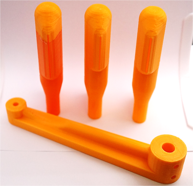 Sprinkling head for filament extrusion water cooling