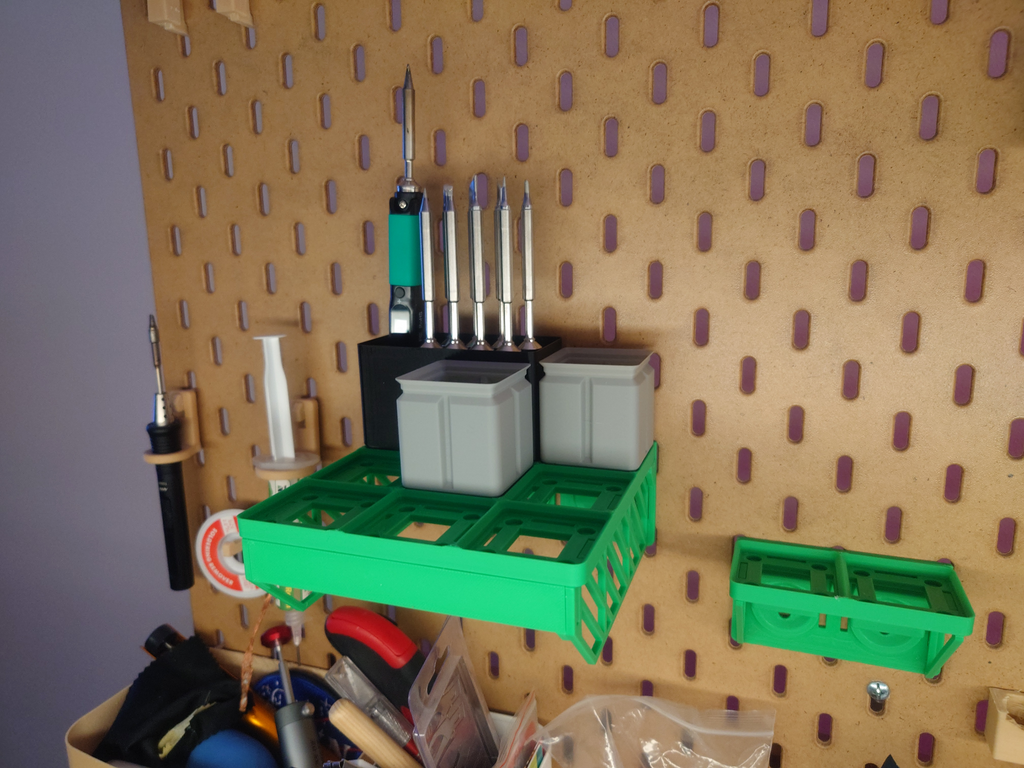 parametric skadis gridfinity t-clip shelves