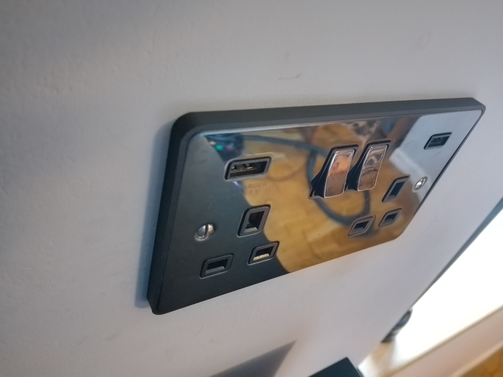 UK Double Socket Spacer 5mm for Axiom USB Socket