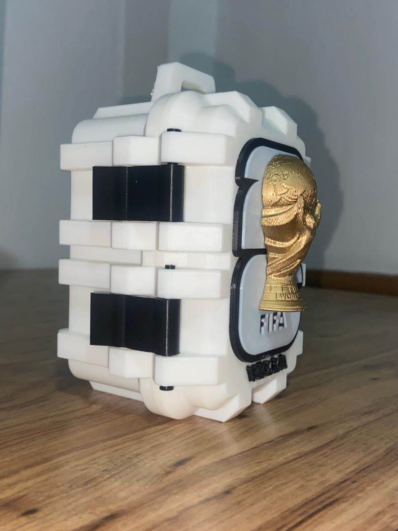 Caja para el mundial para llavero