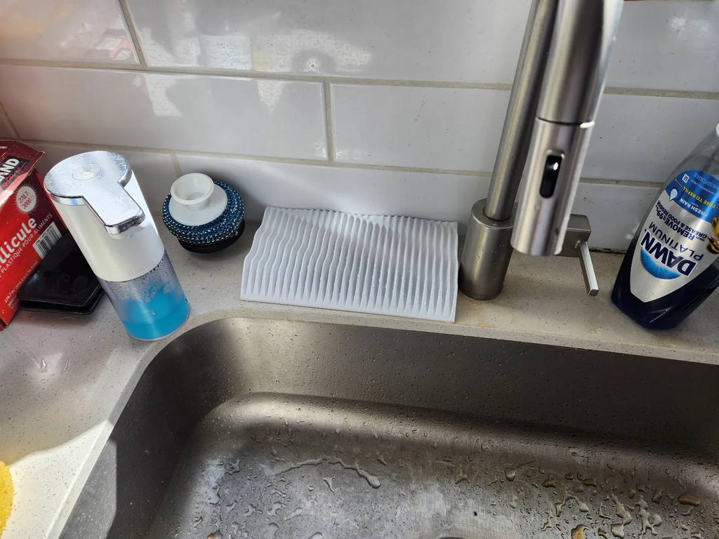 Self draining Sponge Holder