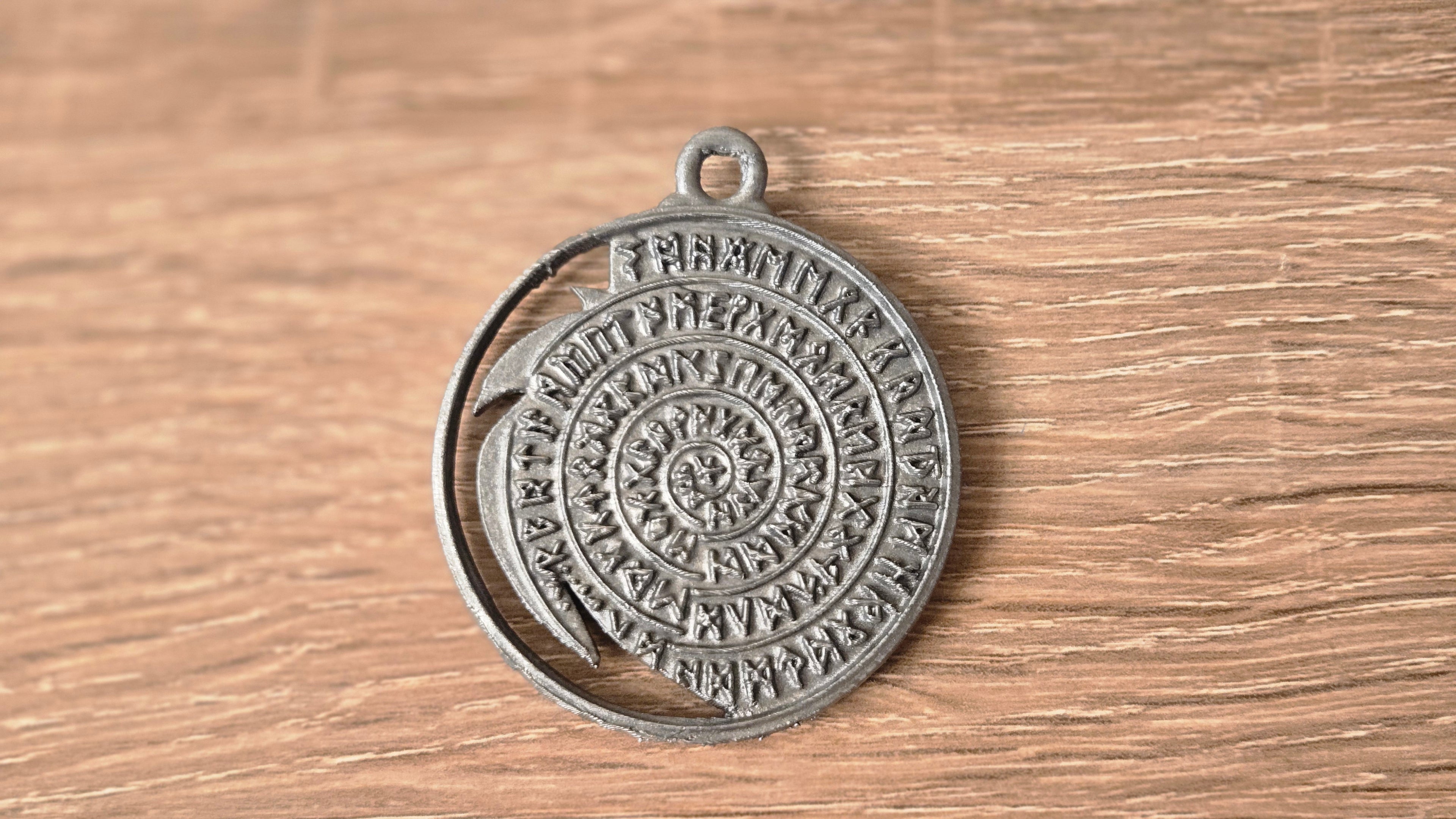 Witcher Geralt Medallion Necklace Prop
