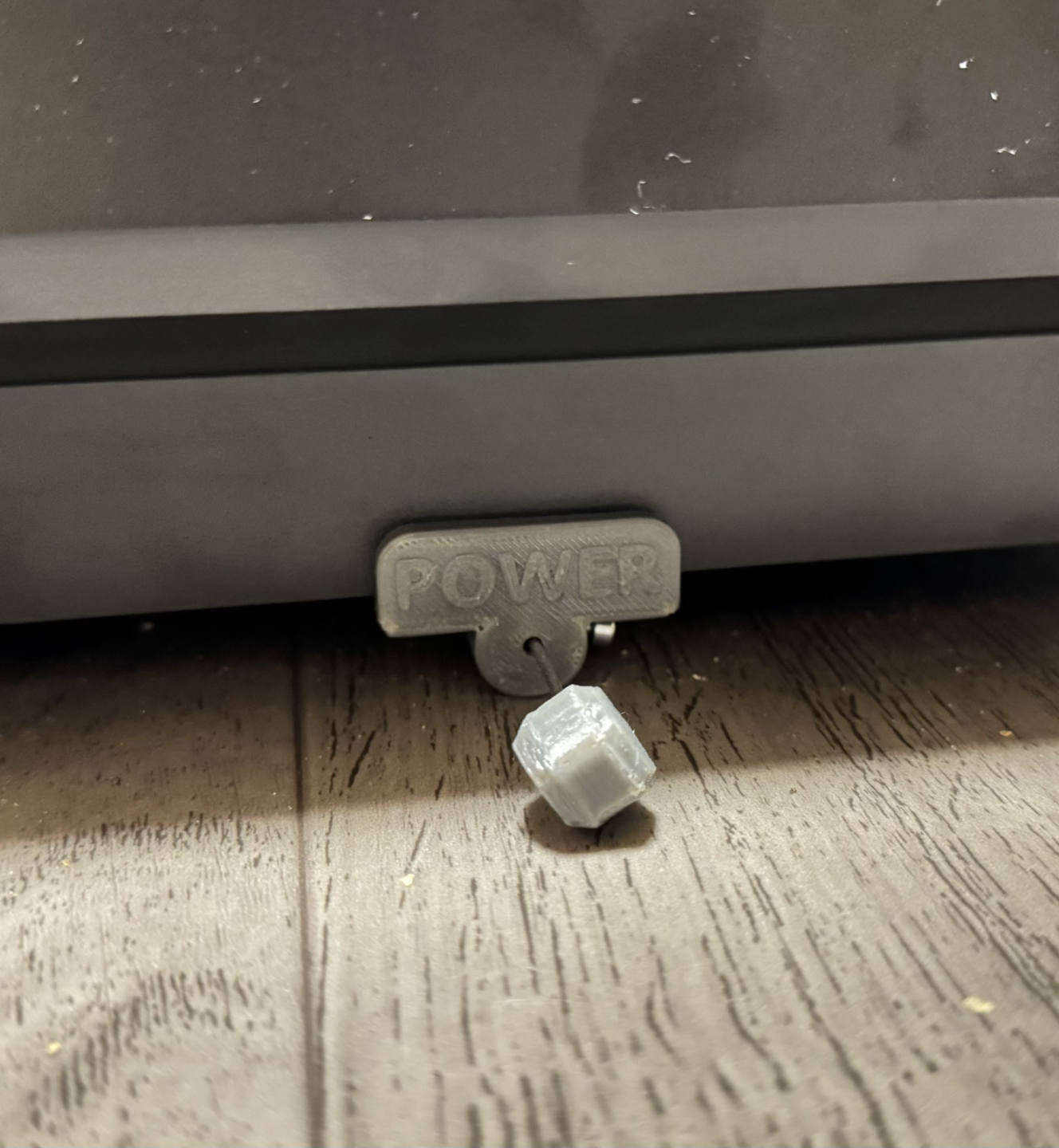 Qidi Q1 Pro front power button