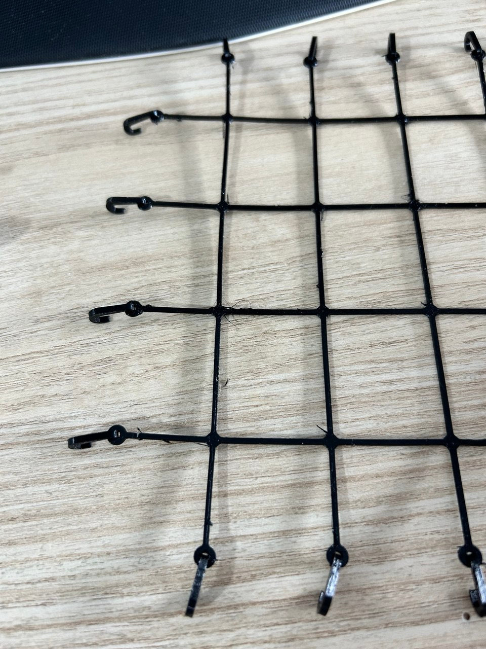 FlexiNet – Elastic Cargo Net for 1/10 RC Cars